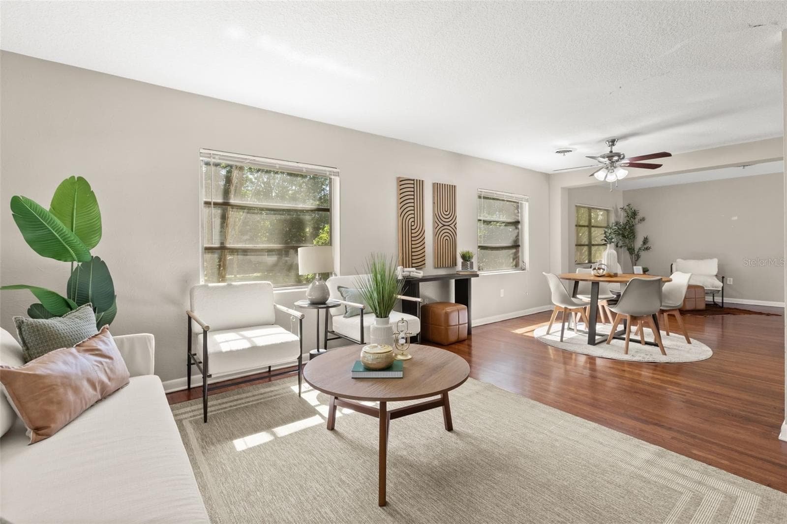 Single Family Residence at 820 RUGBY ST, ORLANDO, photo 5 of 30