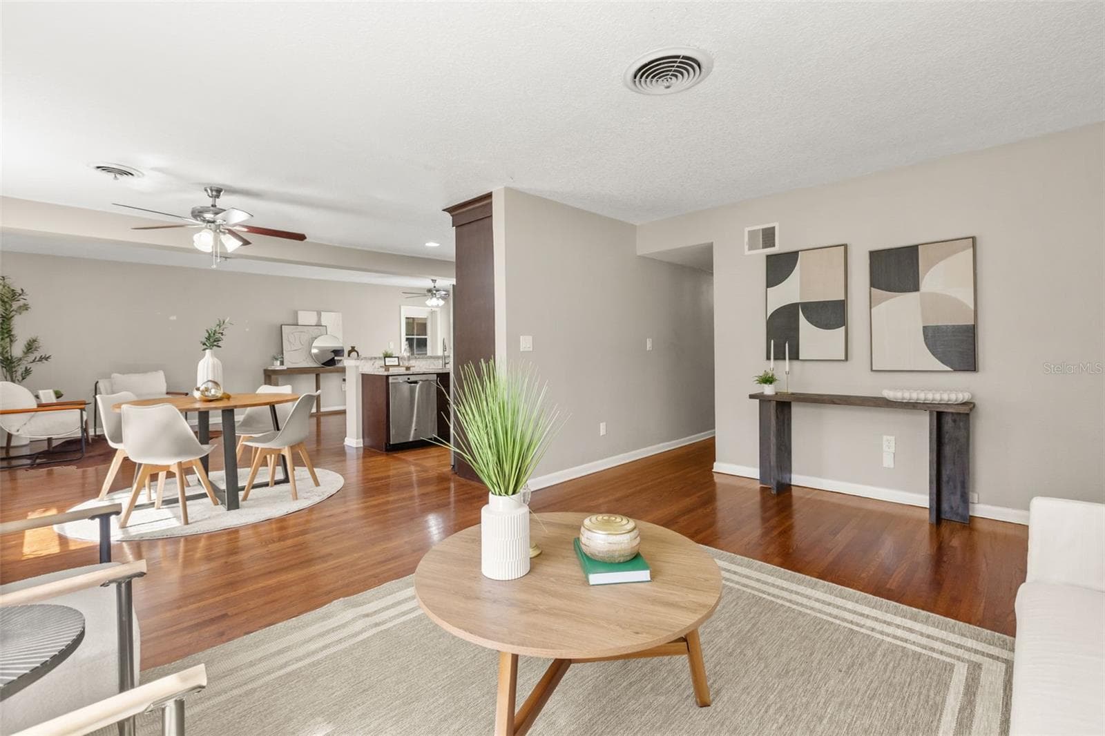 Single Family Residence at 820 RUGBY ST, ORLANDO, photo 6 of 30