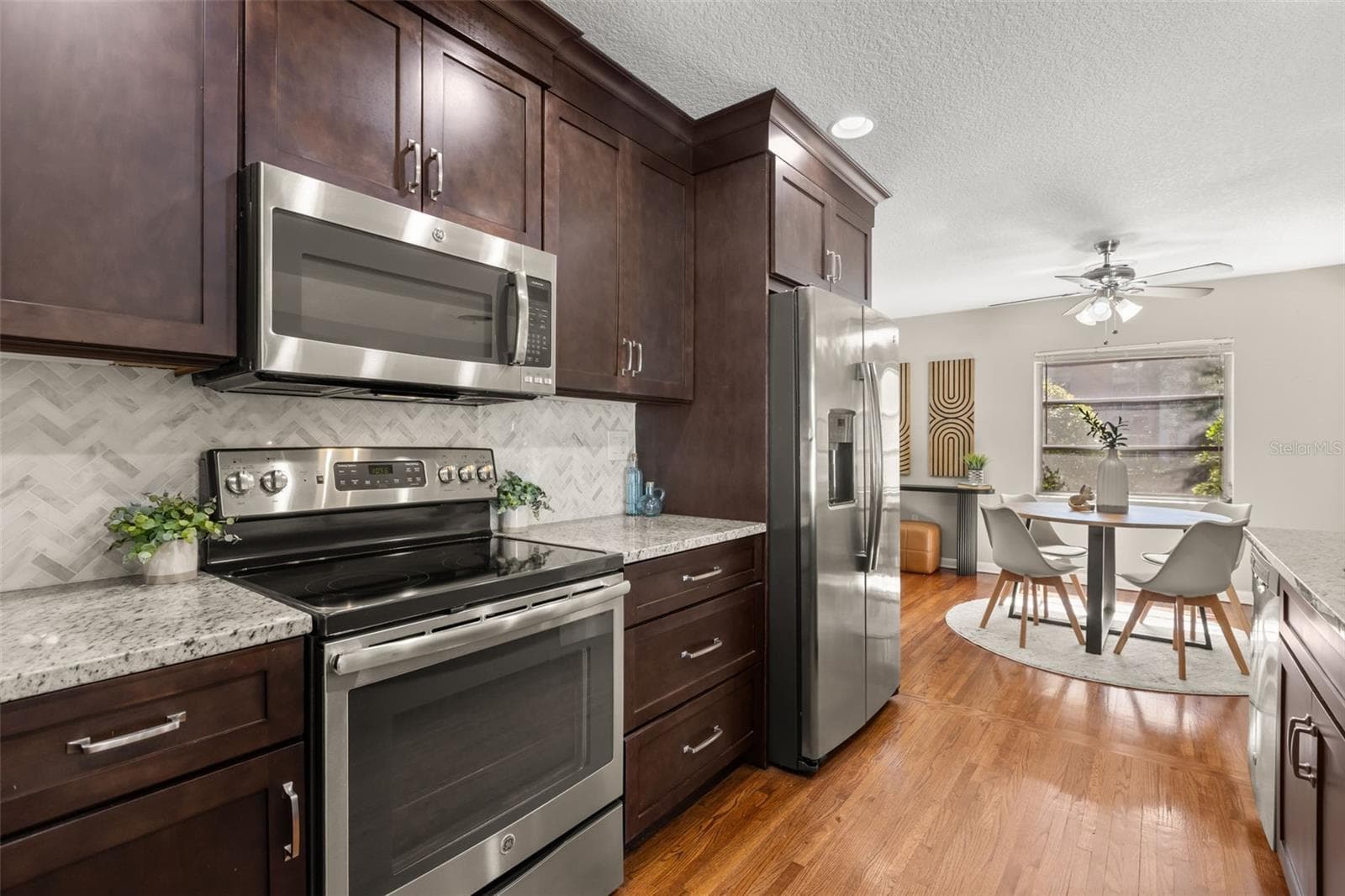 Single Family Residence at 820 RUGBY ST, ORLANDO, photo 16 of 30