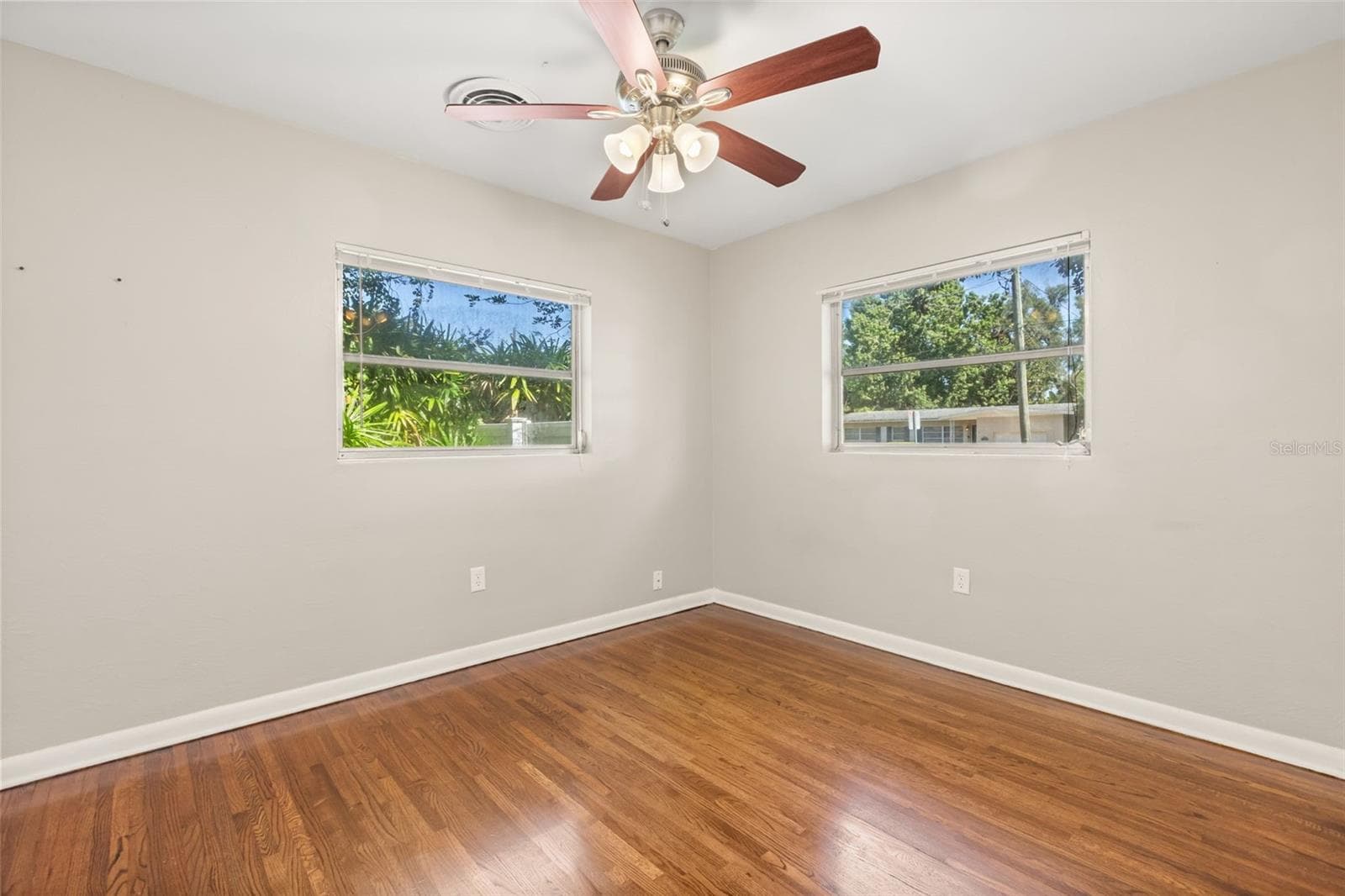 Single Family Residence at 820 RUGBY ST, ORLANDO, photo 20 of 30