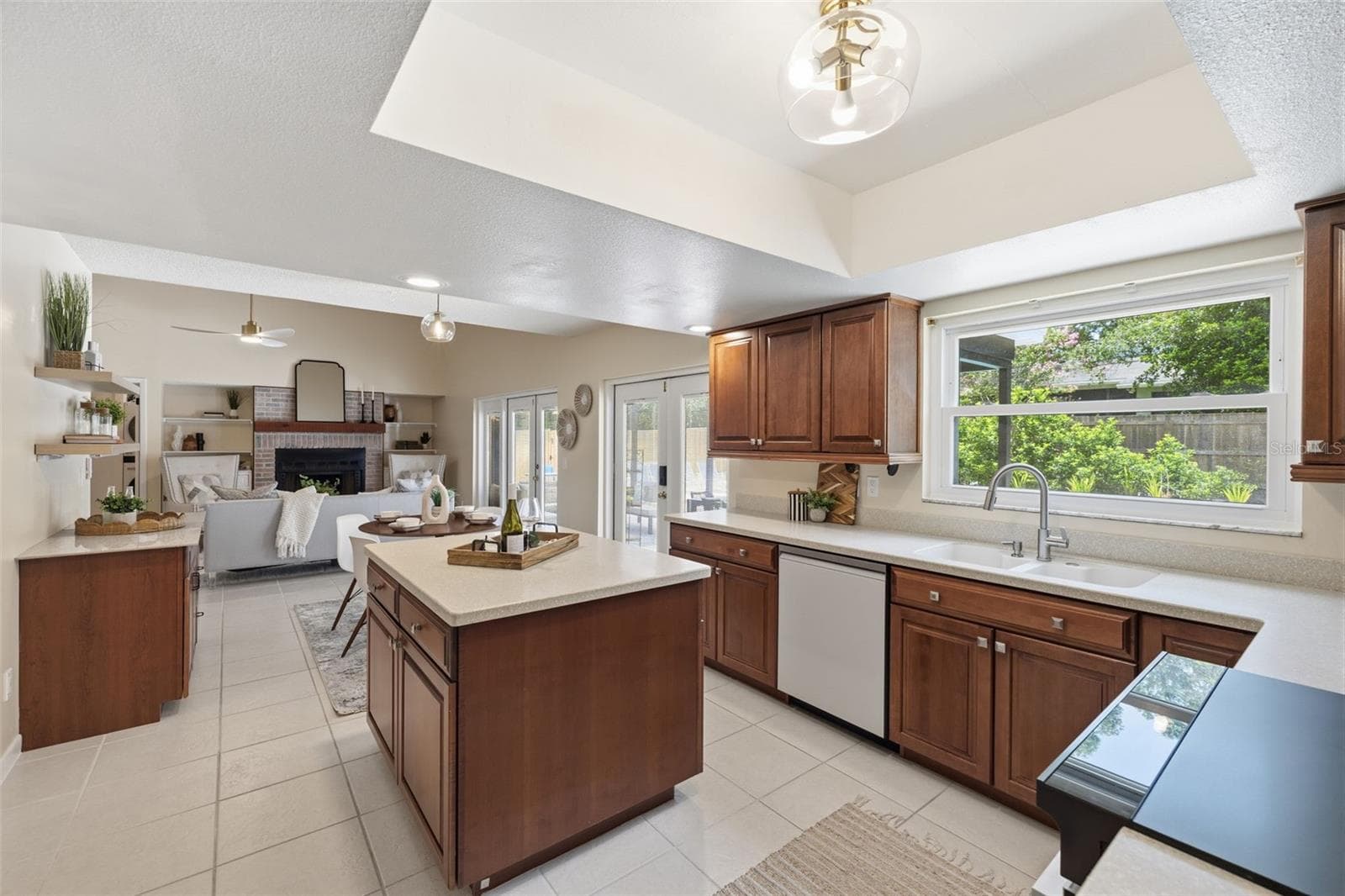 Single Family Residence at 11007 THERESA ARBOR DR, TAMPA, photo 15 of 61