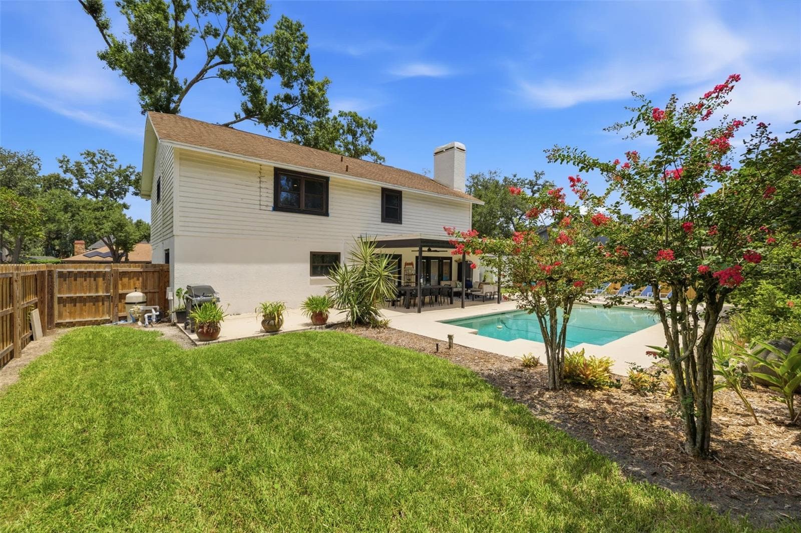Single Family Residence at 11007 THERESA ARBOR DR, TAMPA, photo 2 of 61
