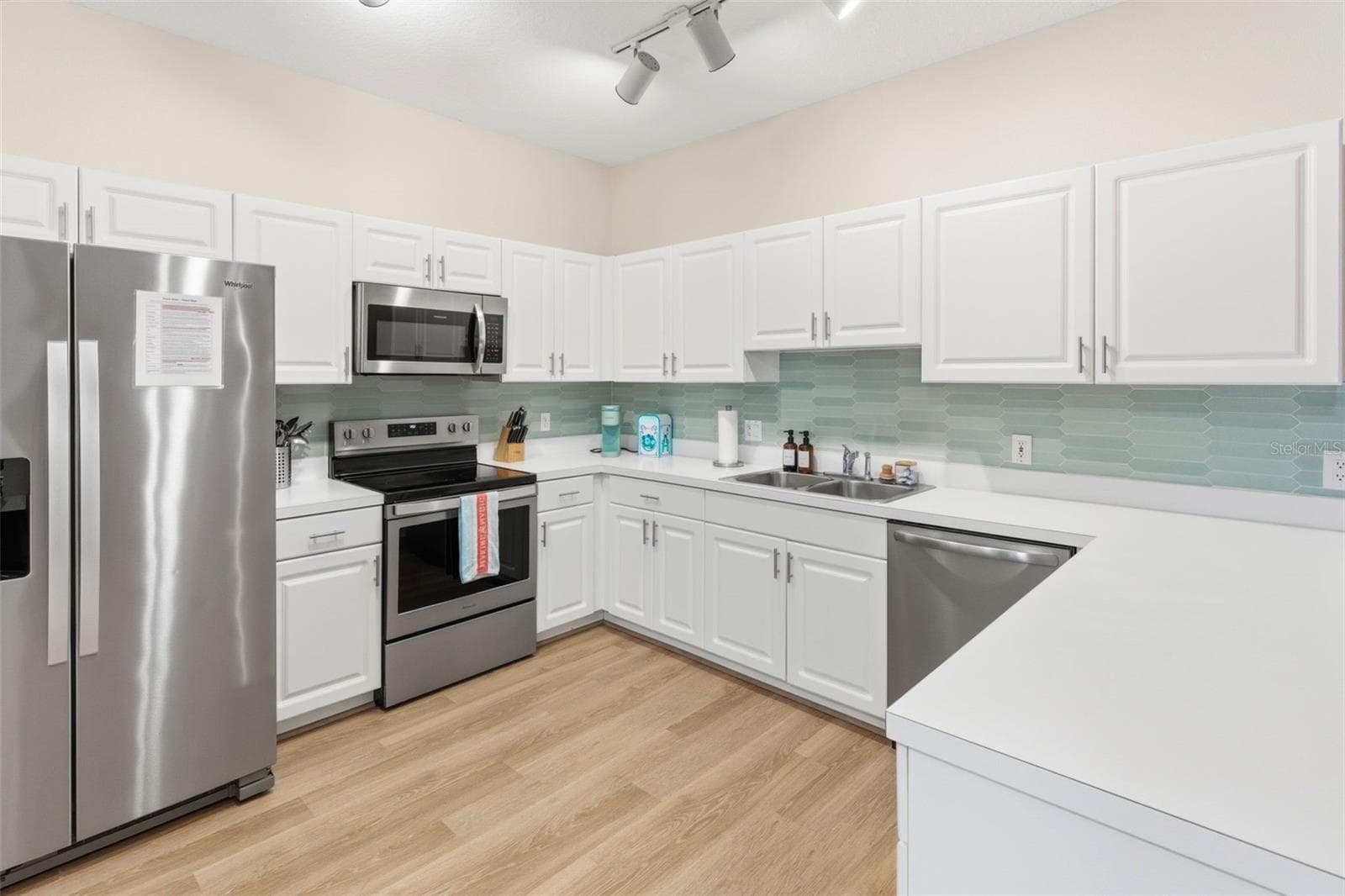 Condominium at 3119 SUN LAKE CT #B, KISSIMMEE, photo 11 of 27