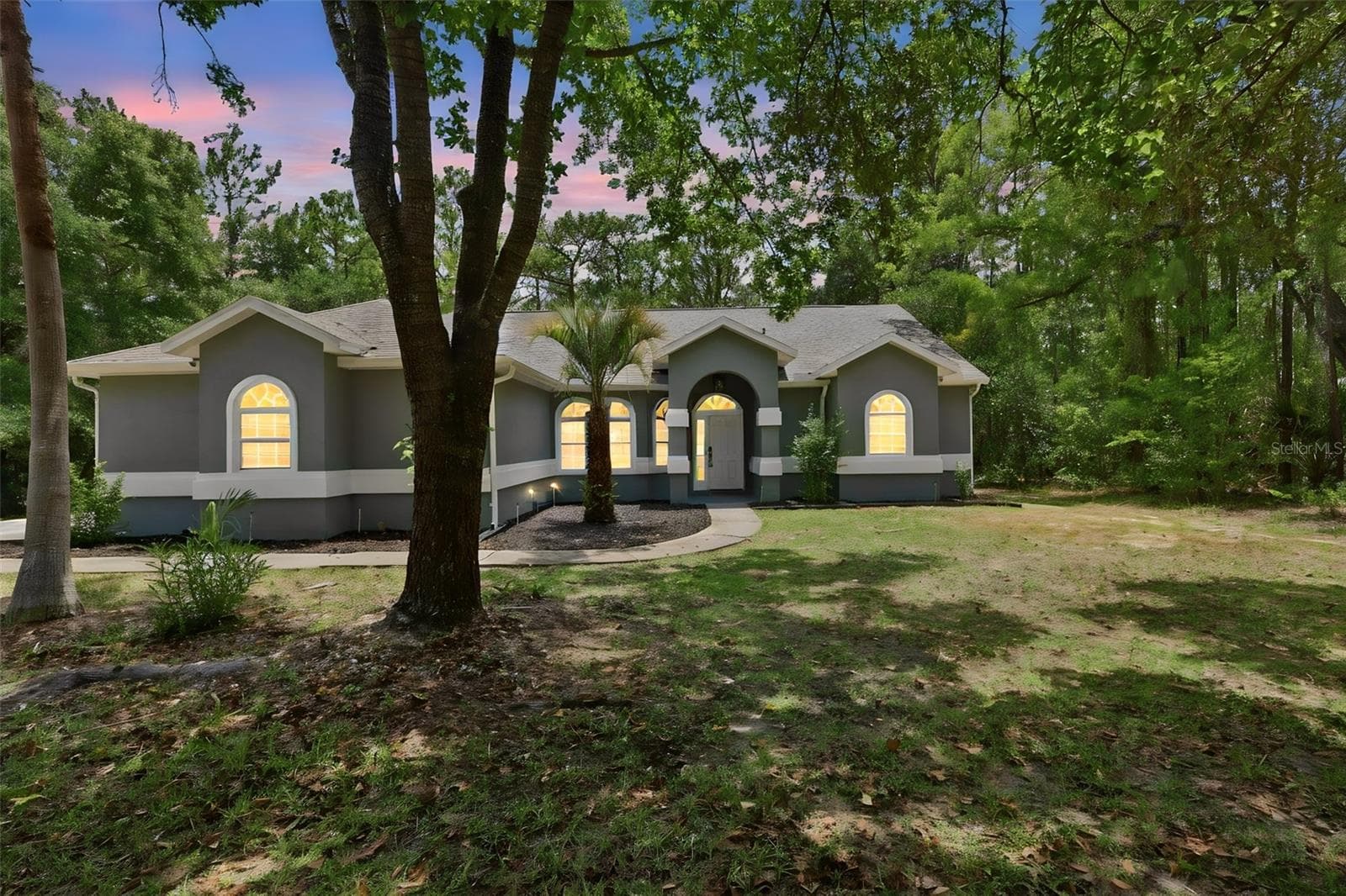 5042 N PEPPERMINT DR