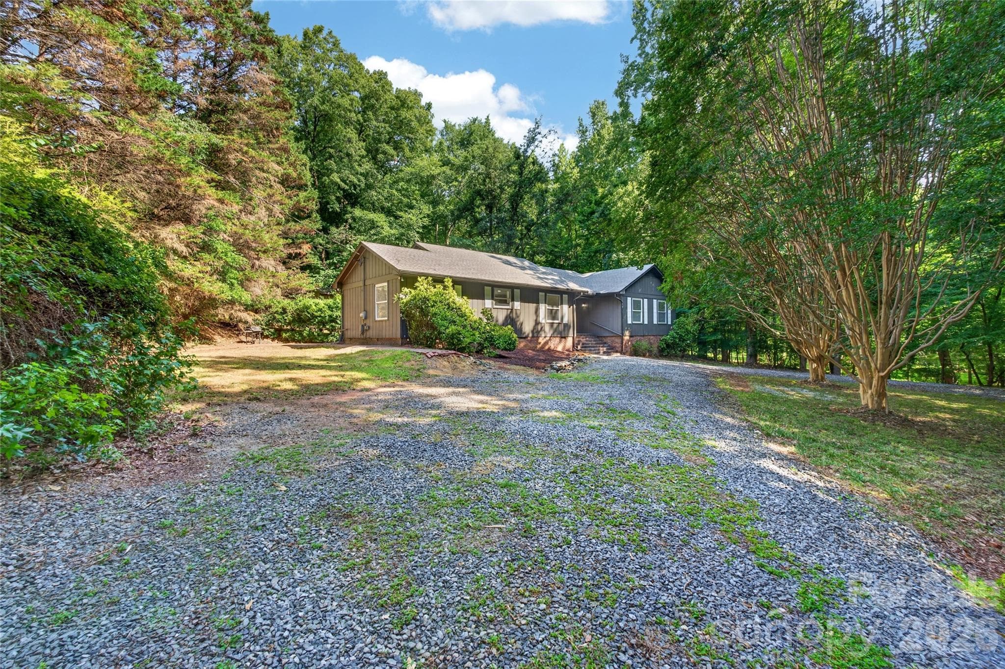 Single Family Residence at 4531 Belhaven Forest Drive, Gastonia, photo 3 of 48