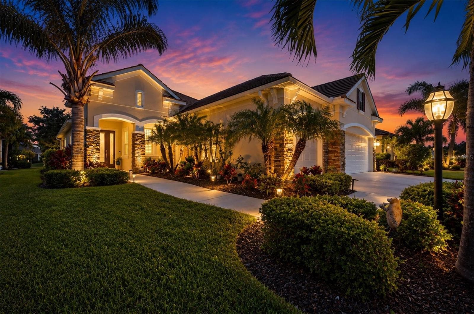 Single Family Residence at 4209 MIDNIGHT BLUE RUN, BRADENTON, photo 7 of 86