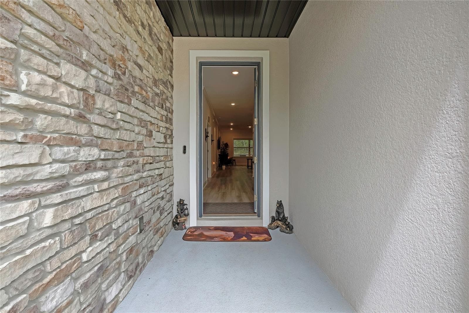come on in - 32 CARNATION CT, HOMOSASSA