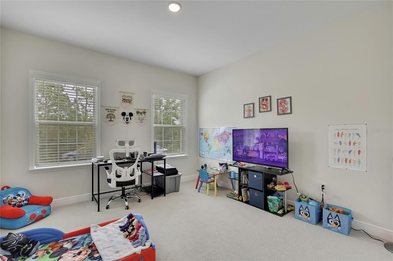 front bedroom #3 - 32 CARNATION CT, HOMOSASSA