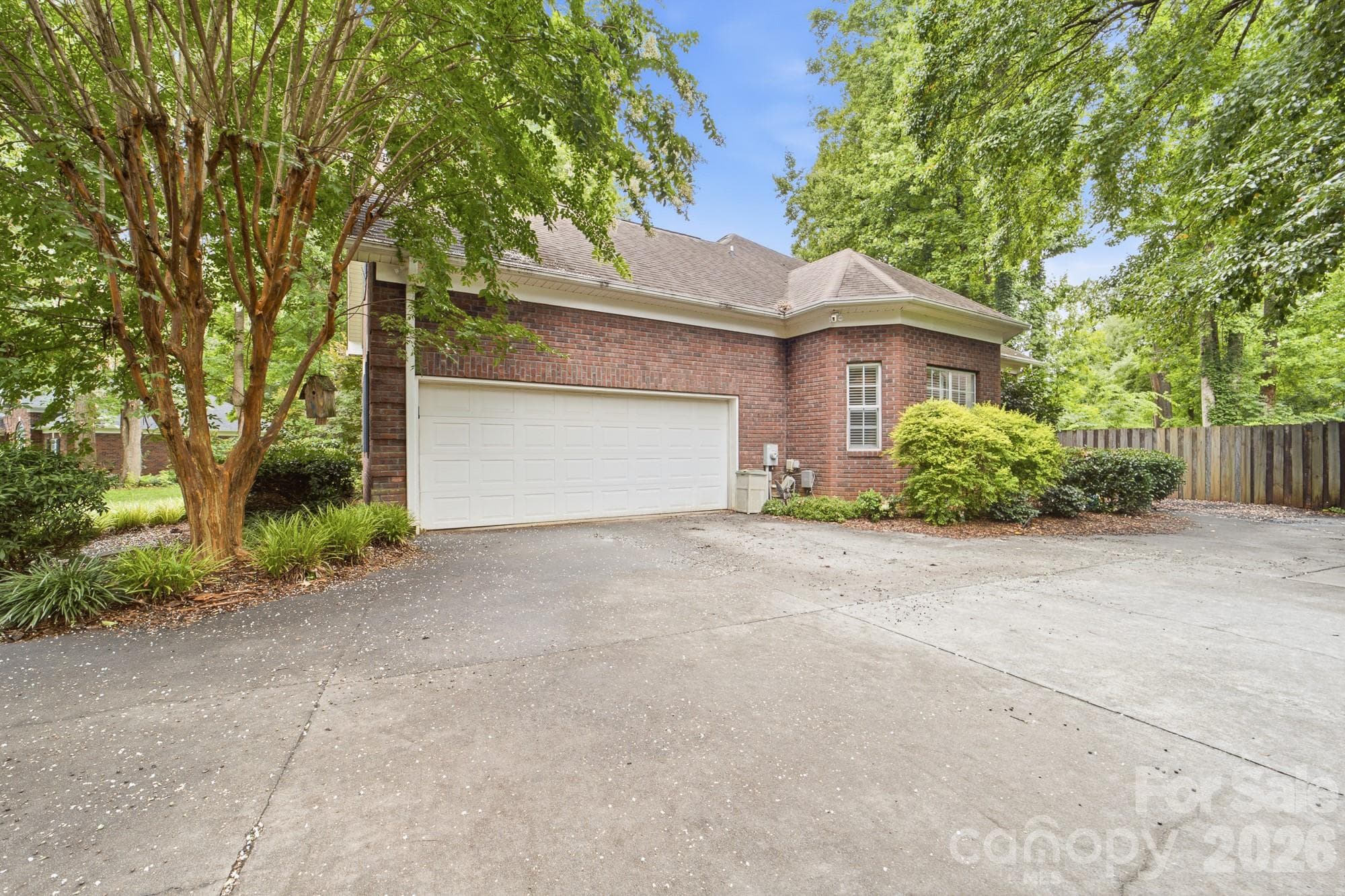 Single Family Residence at 15002 Dexter Lemmond Court, Charlotte, photo 32 of 46