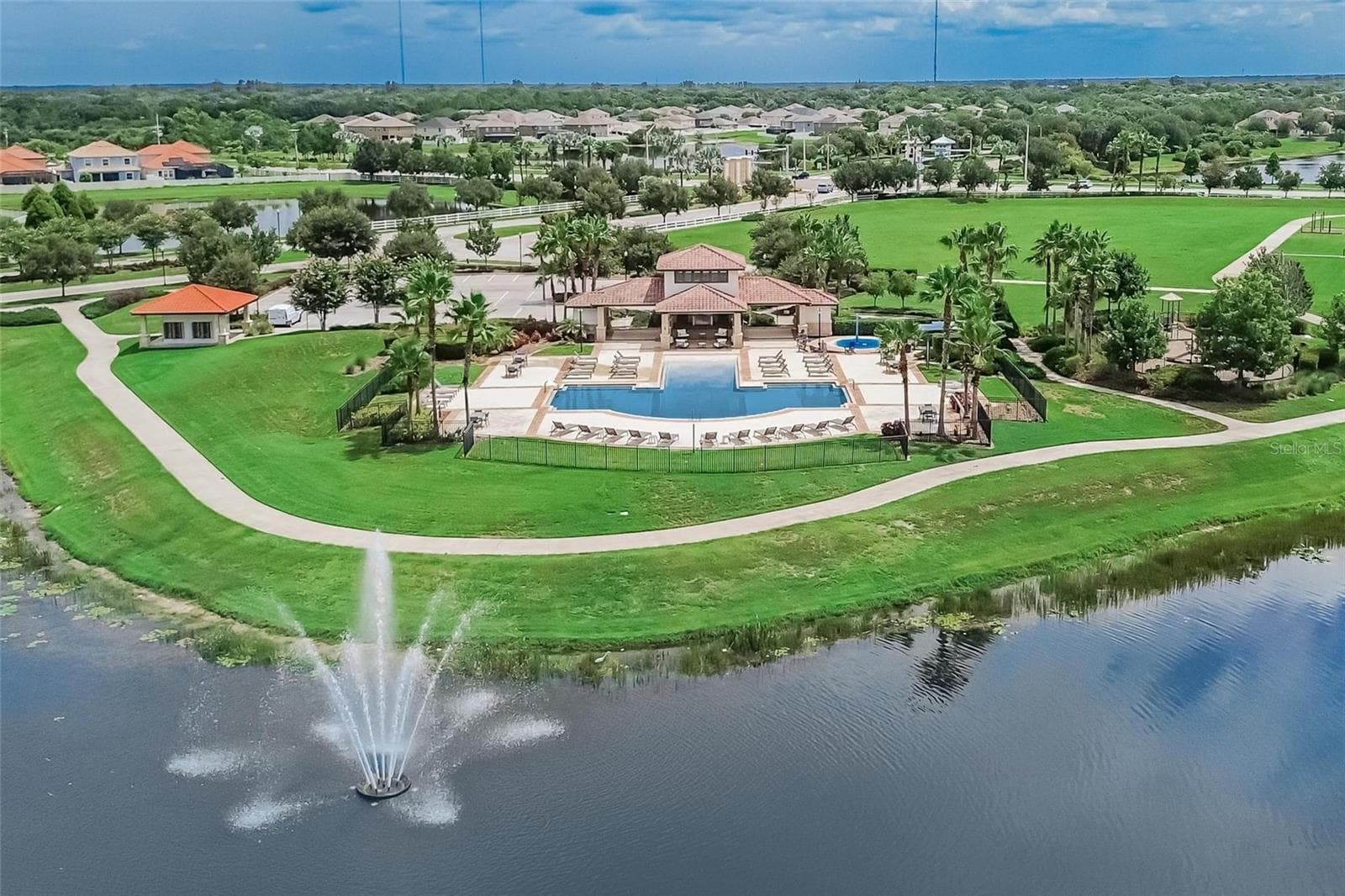 Single Family Residence at 13328 PALMERA VISTA DR, RIVERVIEW, photo 52 of 55