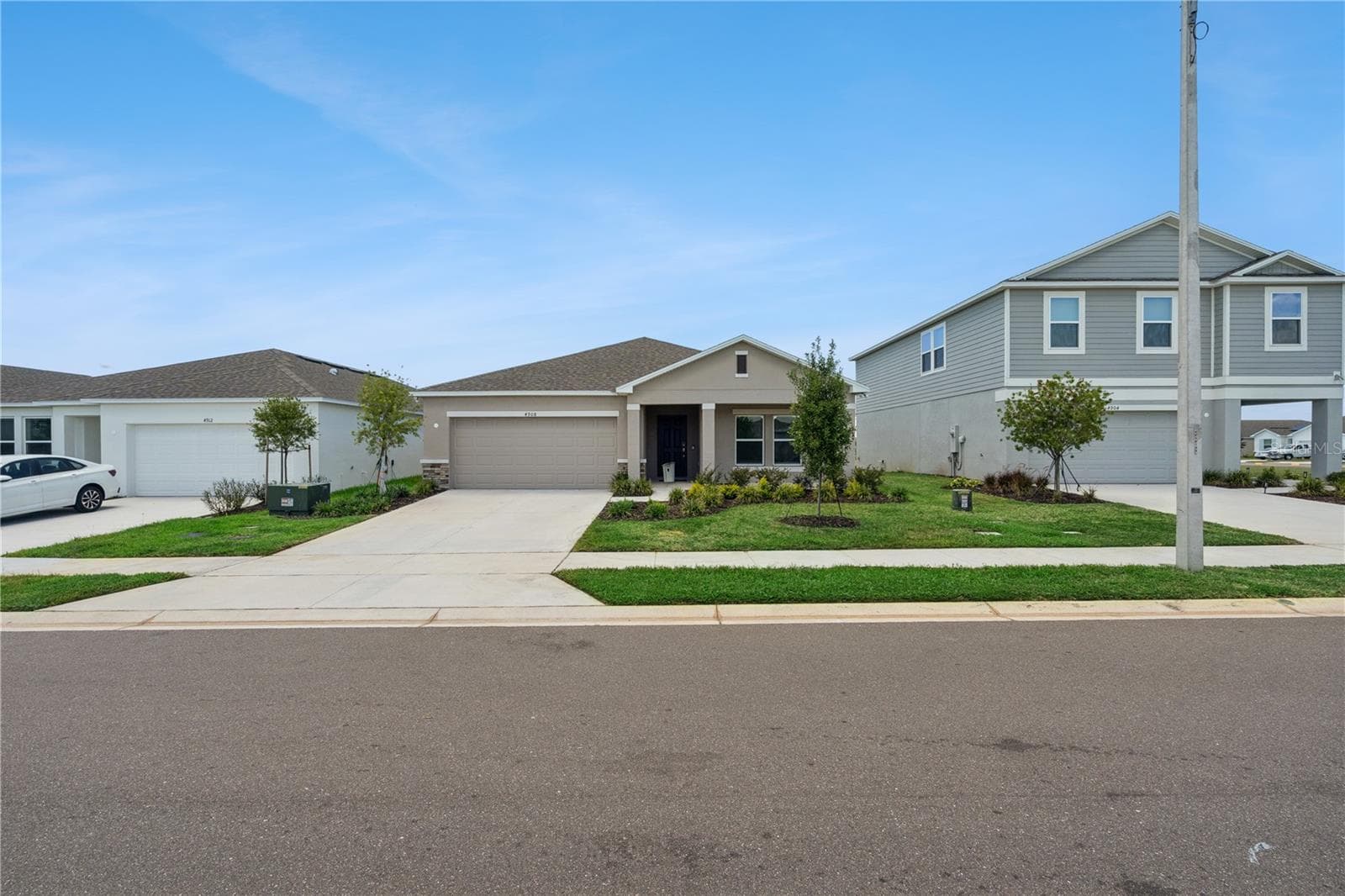 Single Family Residence at 4908 BLUEBELL CT, HAINES CITY, photo 4 of 31