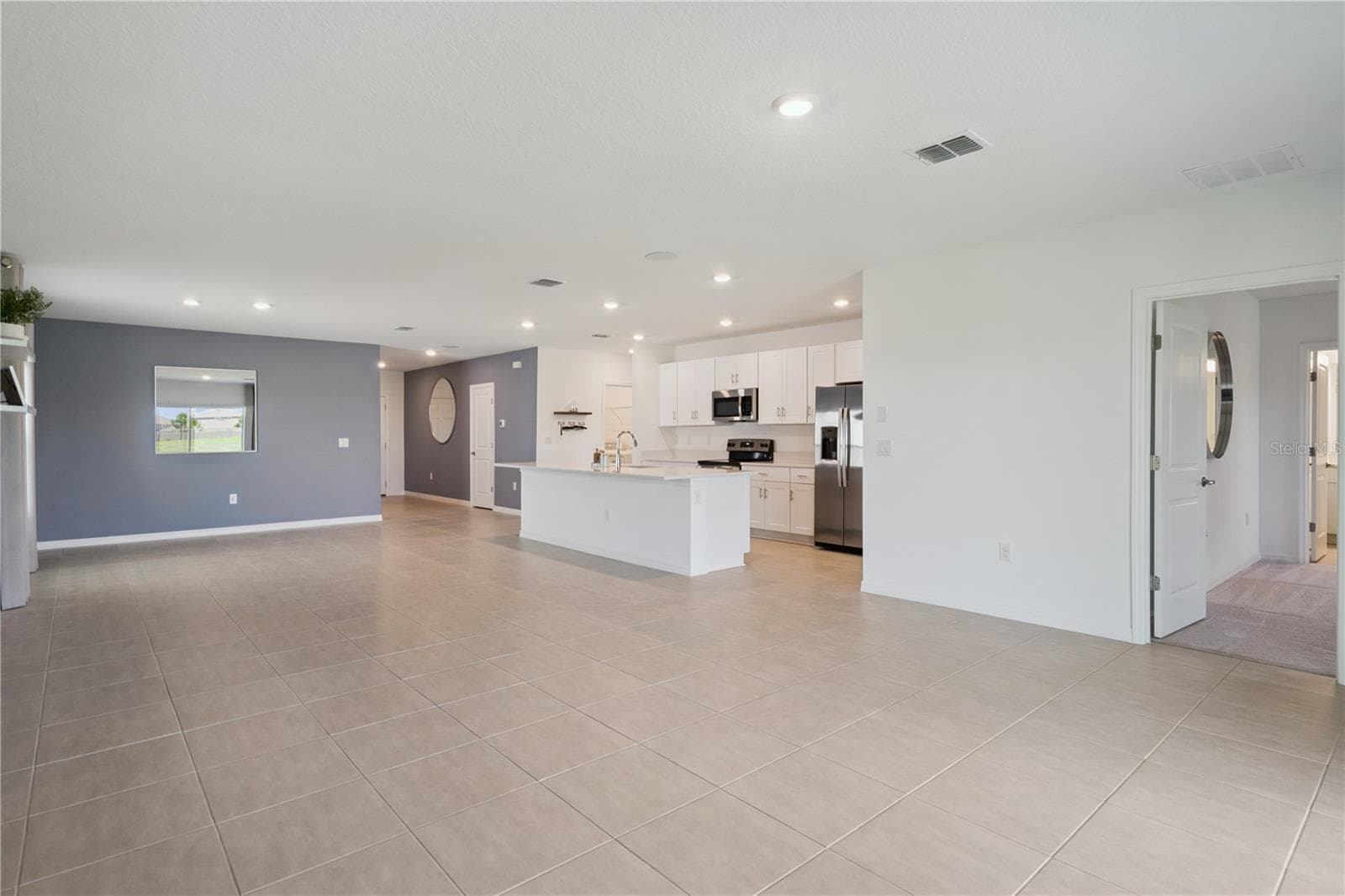 Single Family Residence at 4908 BLUEBELL CT, HAINES CITY, photo 6 of 31