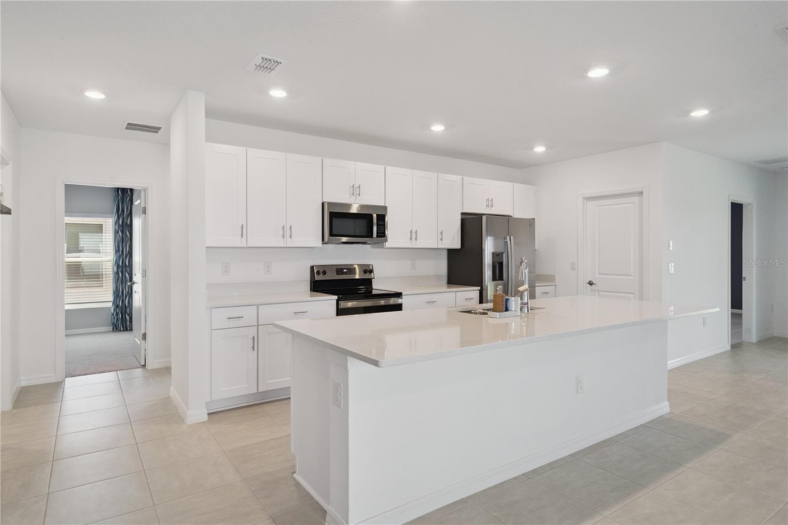 Single Family Residence at 4908 BLUEBELL CT, HAINES CITY, photo 10 of 31