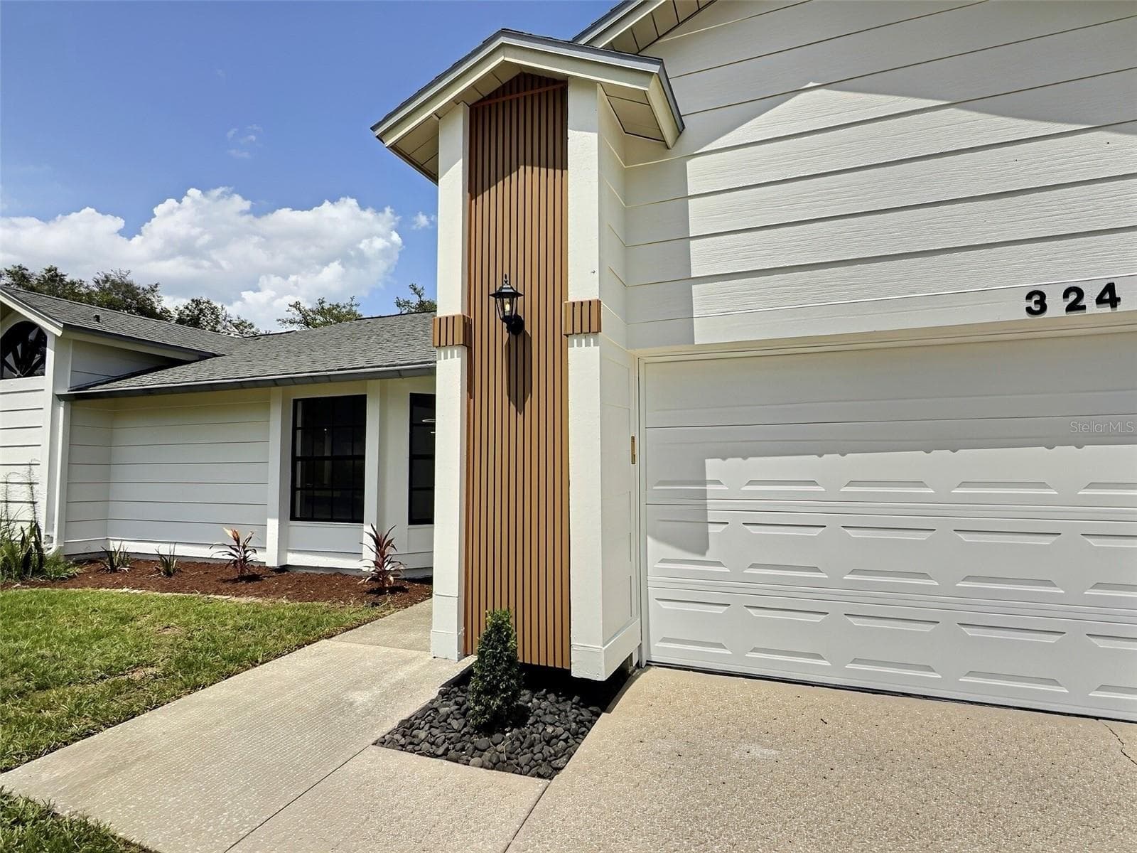 Single Family Residence at 324 RINGWOOD CIR, WINTER SPRINGS, photo 3 of 45
