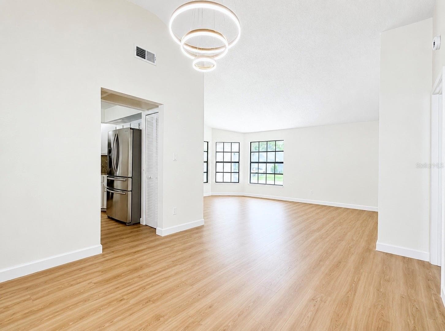 Single Family Residence at 324 RINGWOOD CIR, WINTER SPRINGS, photo 11 of 45