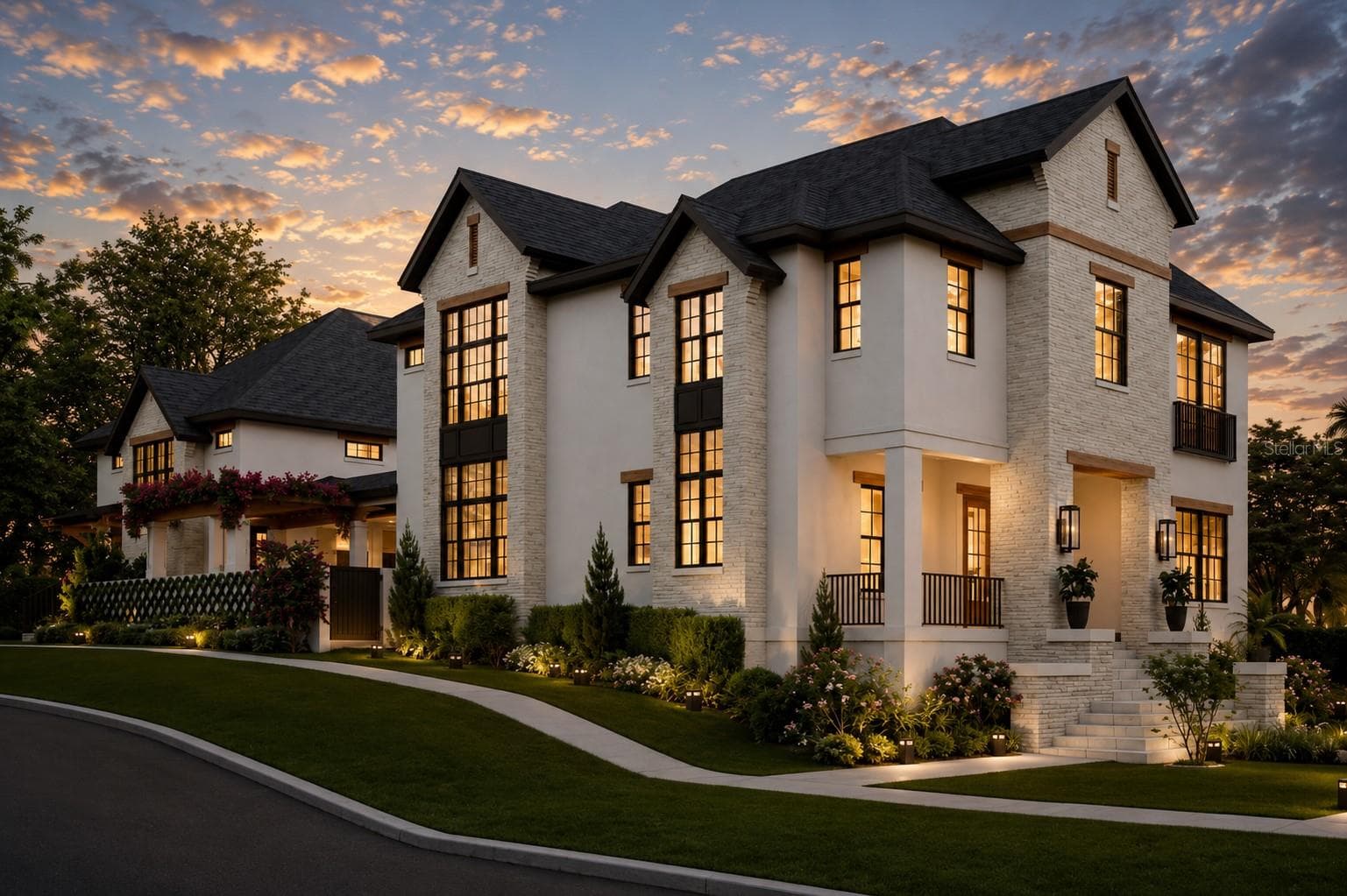 Corner view - 2313 N RIVERSIDE DR, TAMPA