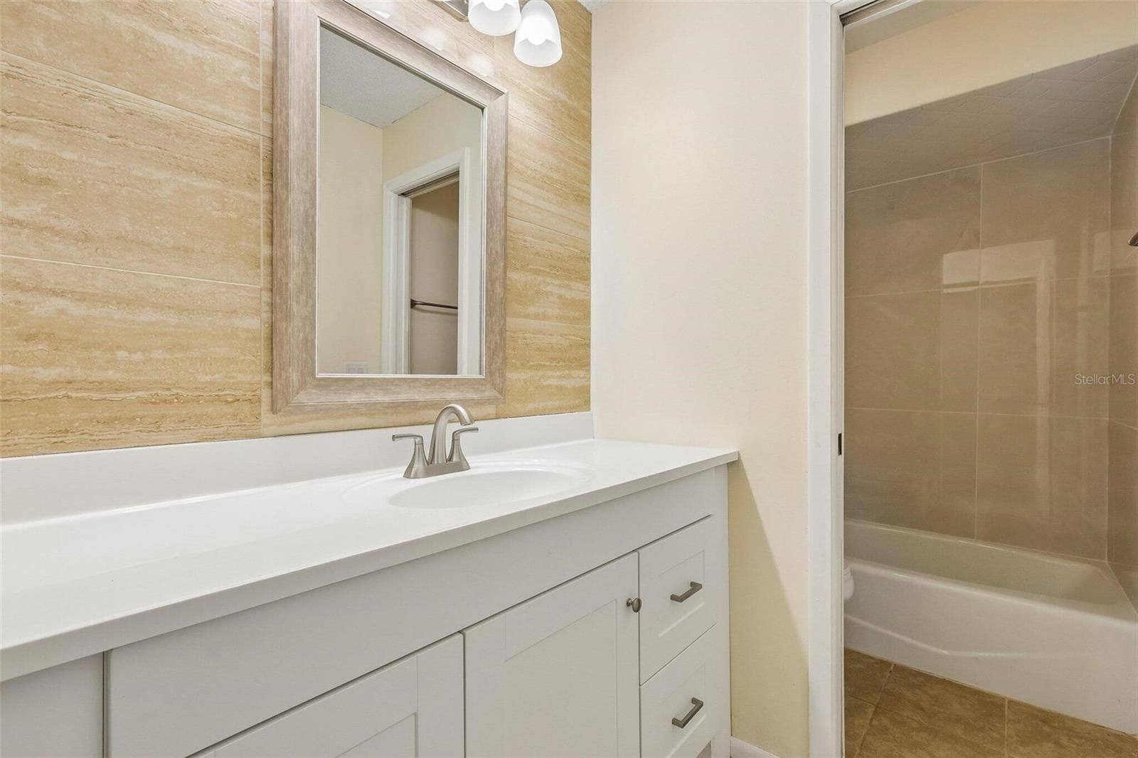 Townhouse at 107 SEVILLE CT N, PLANT CITY, photo 19 of 25