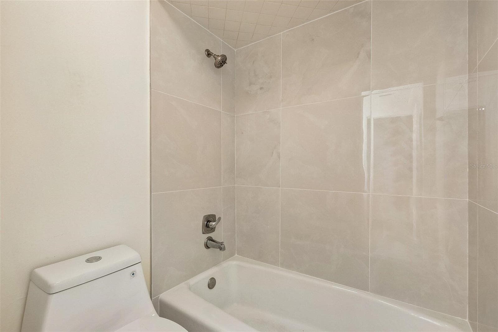 Townhouse at 107 SEVILLE CT N, PLANT CITY, photo 20 of 25