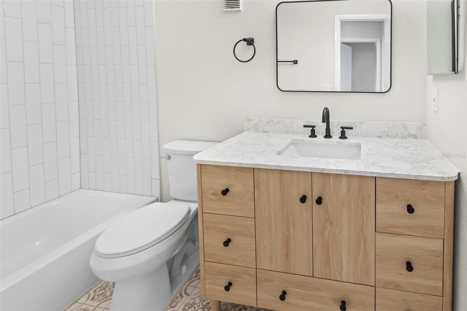 Townhouse at 6226 GOLDENMOSS WAY #6226, TAMPA, photo 16 of 36
