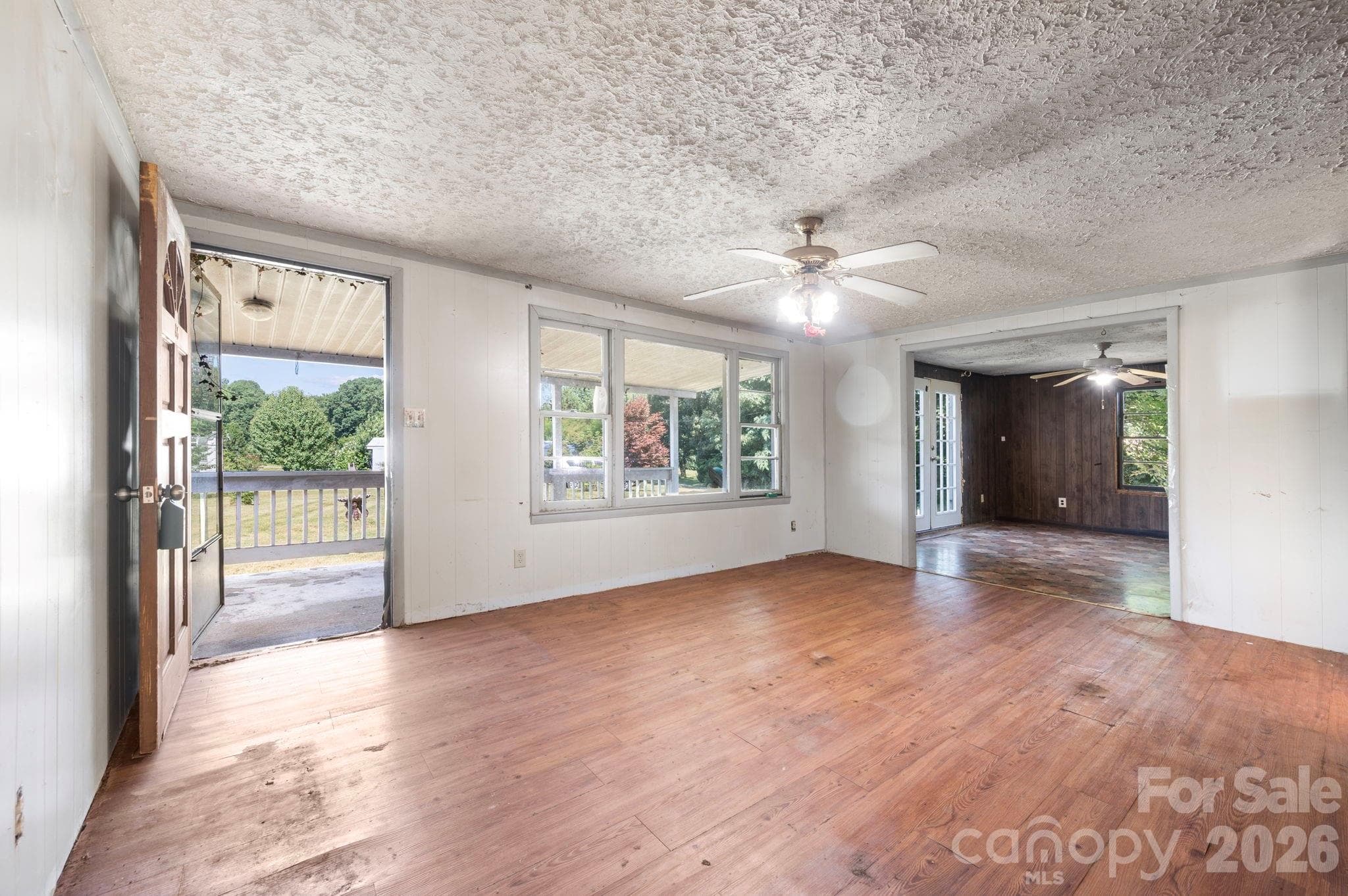 Single Family Residence at 86 Sterling Drive, Mills River, photo 8 of 36