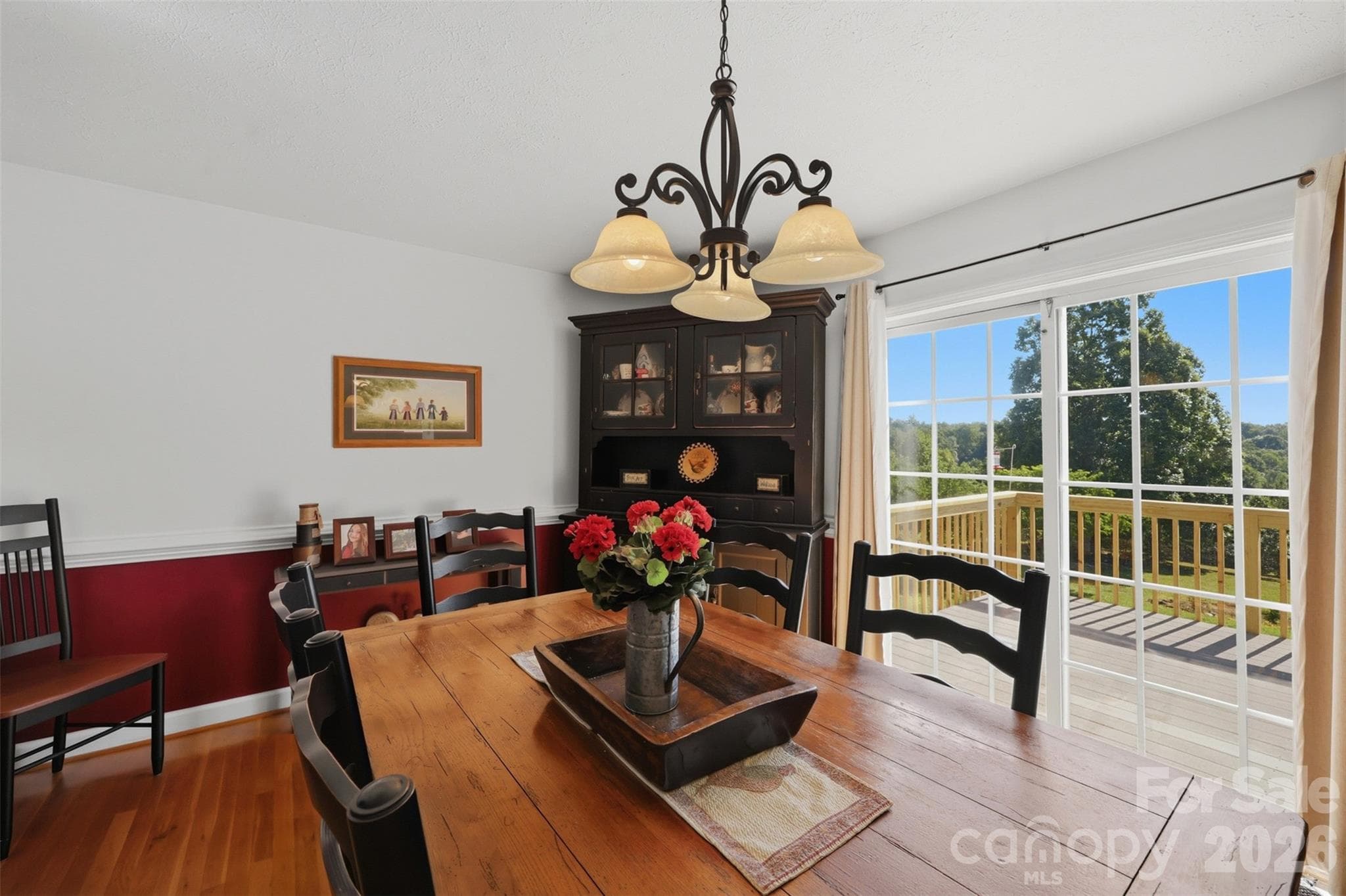 Single Family Residence at 250 Millennium Drive, Taylorsville, photo 19 of 48