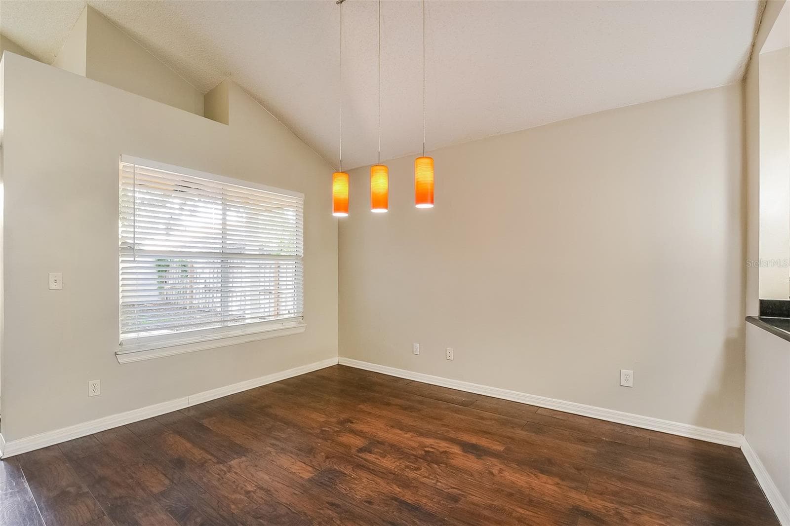 Single Family Residence at 1347 BLACK WILLOW TRL, ALTAMONTE SPRINGS, photo 4 of 22