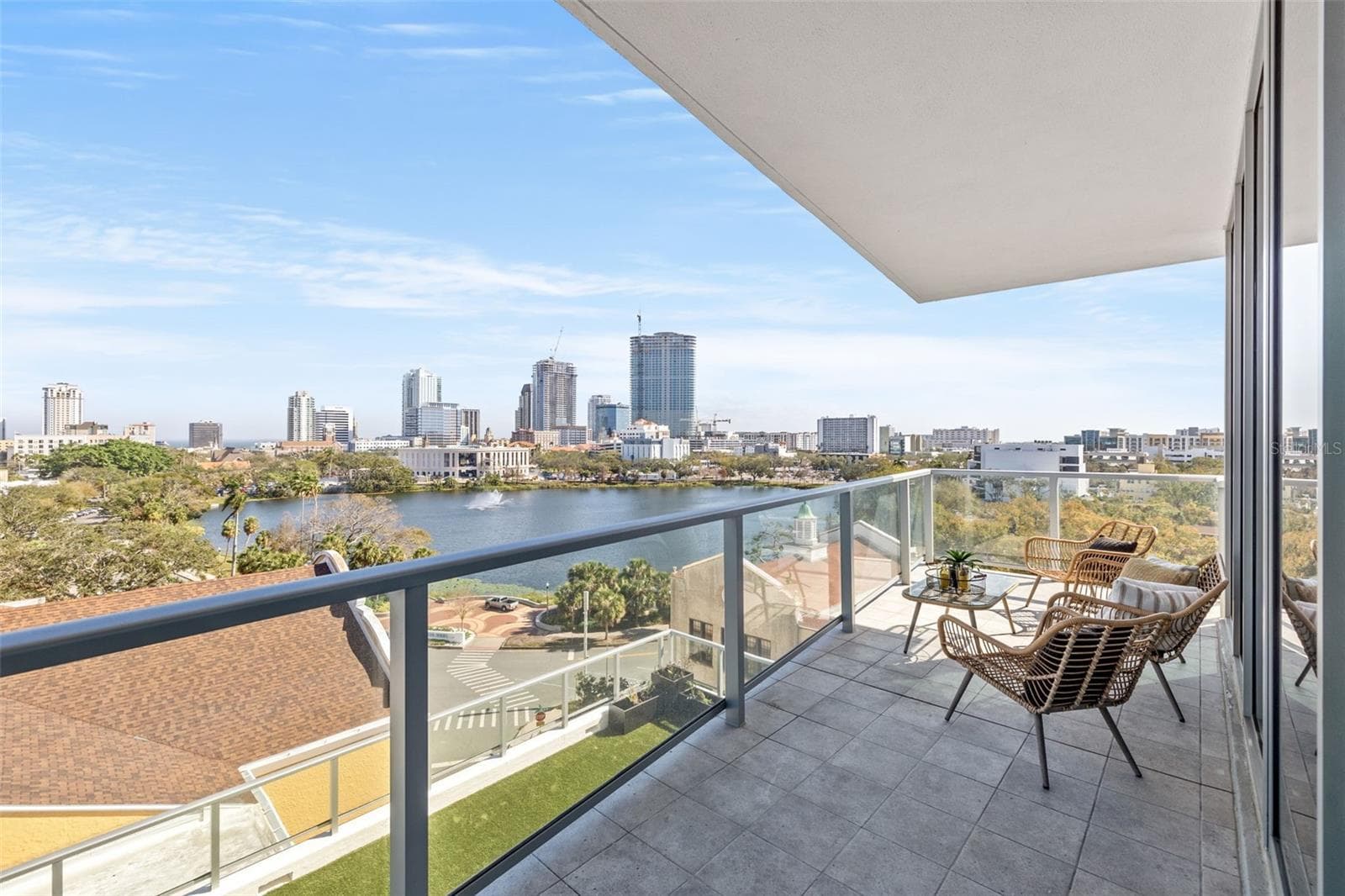 Private Terrace - 777 3RD AVE N #805, ST PETERSBURG