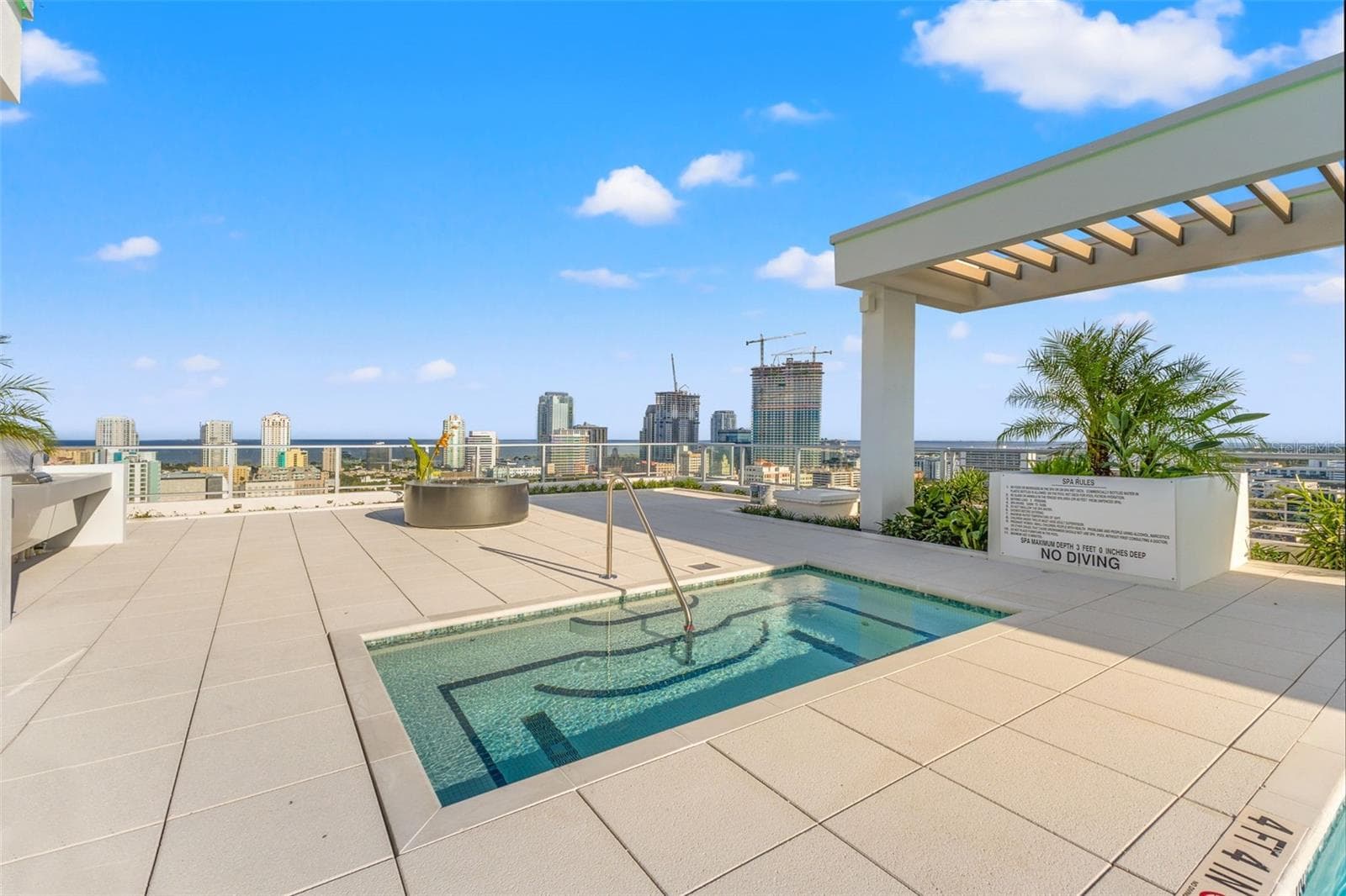 12,000 square foot amenity deck - 777 3RD AVE N #805, ST PETERSBURG