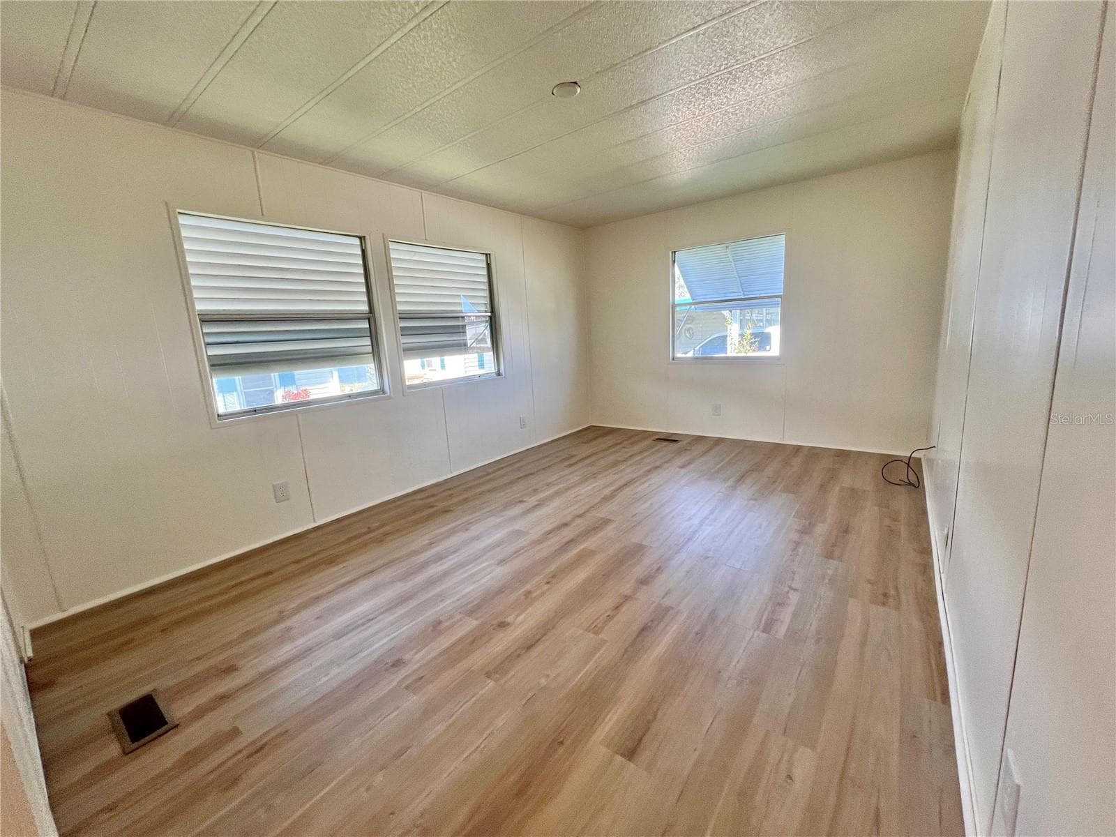 Mobile Home at 222 HAWTHORNE BLVD, LEESBURG, photo 30 of 58