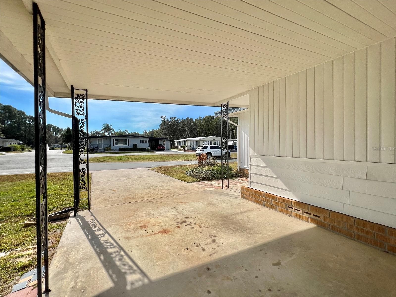 Mobile Home at 222 HAWTHORNE BLVD, LEESBURG, photo 54 of 58