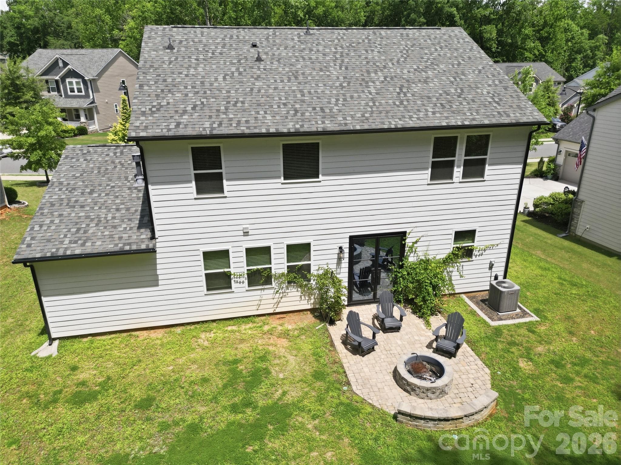Single Family Residence at 5070 Watersail Way, Lake Wylie, photo 39 of 41