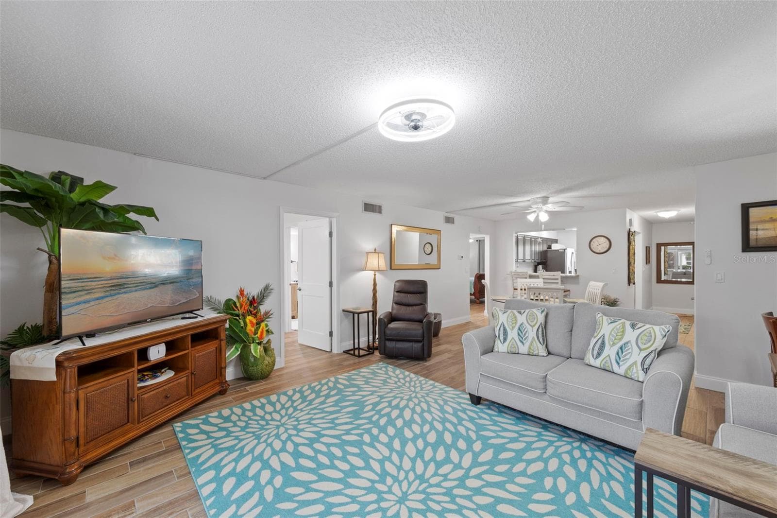Living Room - 7104 NANTUCKET CIR #3, NORTH FORT MYERS