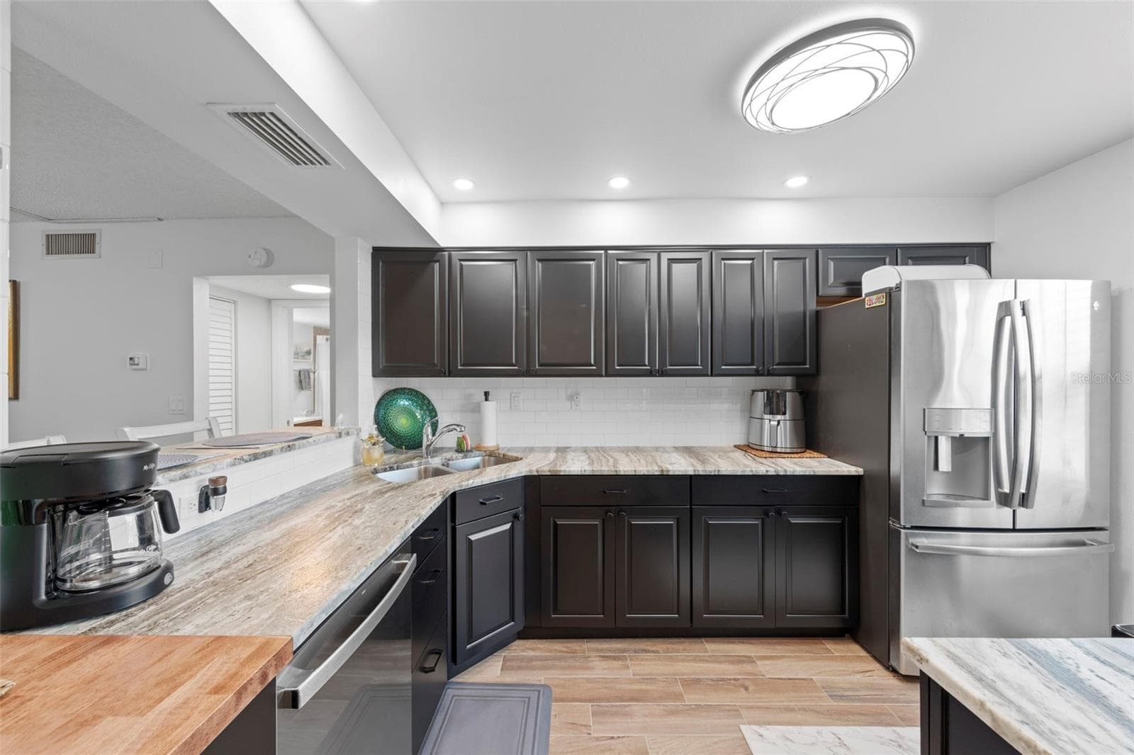 Kitchen - 7104 NANTUCKET CIR #3, NORTH FORT MYERS
