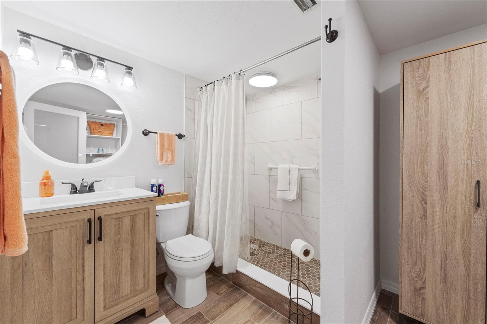 Primary Bathroom - 7104 NANTUCKET CIR #3, NORTH FORT MYERS