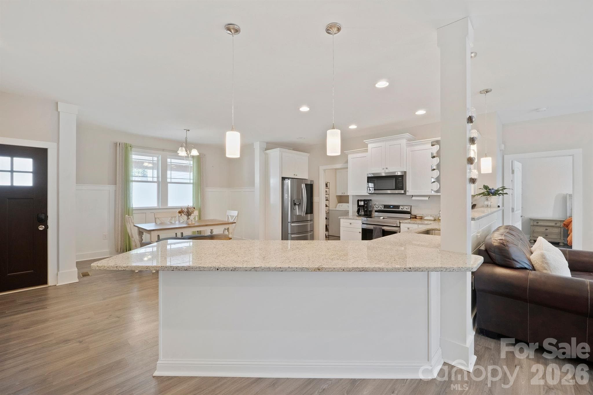 Single Family Residence at 1544 Farmington Hills Drive, Conover, photo 9 of 48