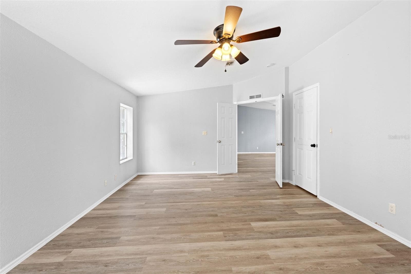 Manufactured Home at 33320 LARKIN RD, DADE CITY, photo 30 of 60