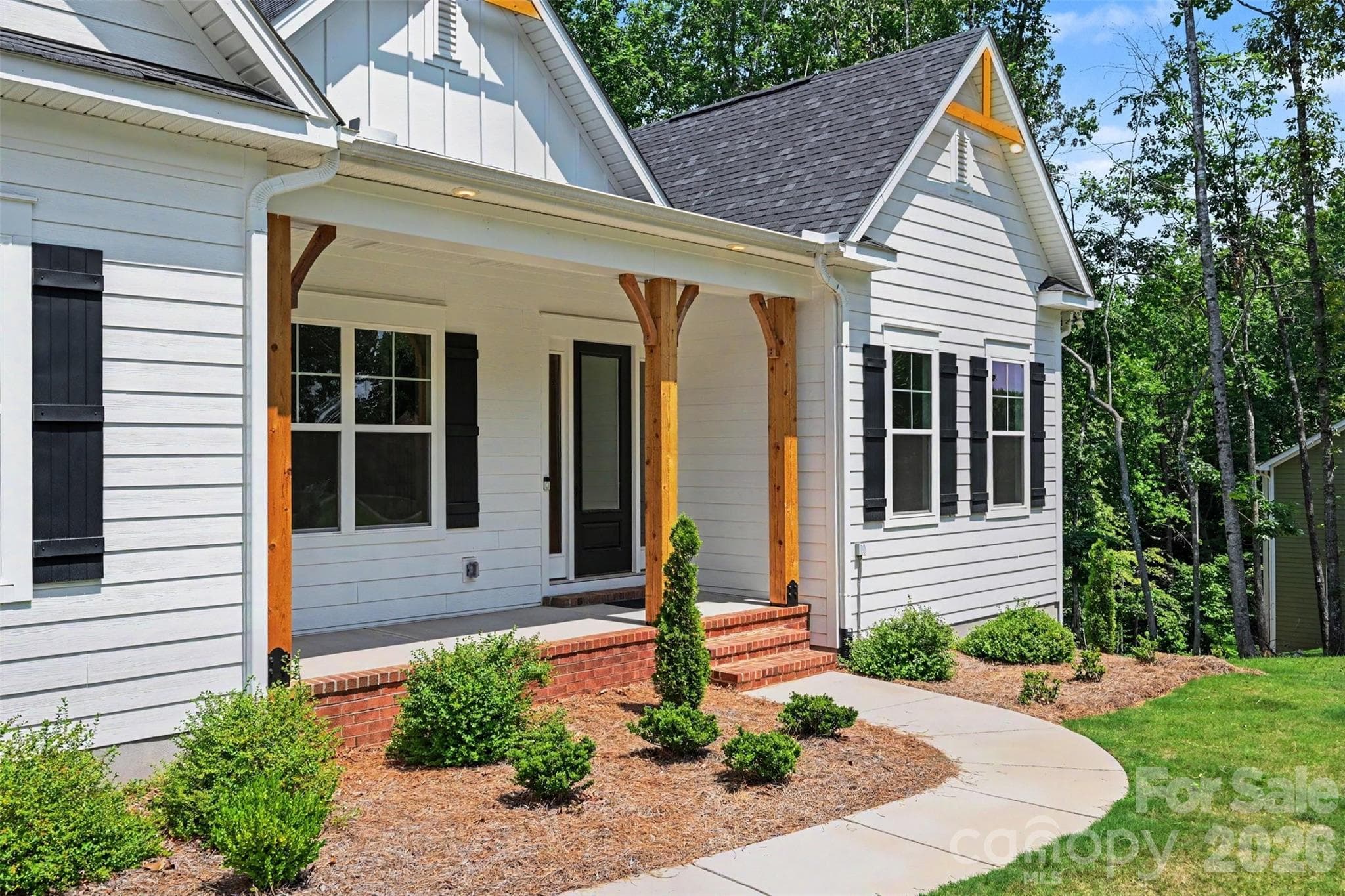 Single Family Residence at 131 High Lake Drive, Statesville, photo 14 of 48