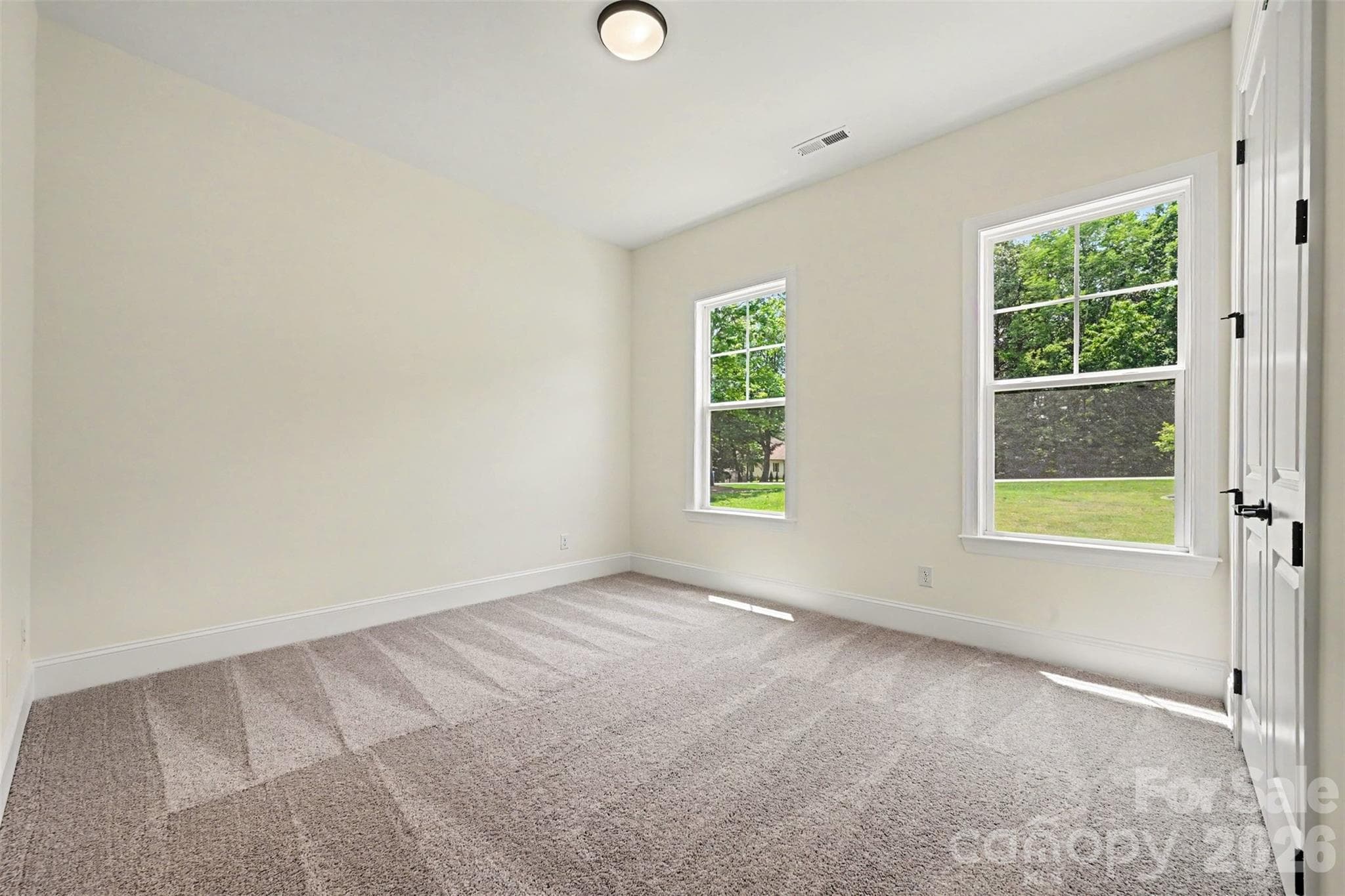 Single Family Residence at 131 High Lake Drive, Statesville, photo 33 of 48