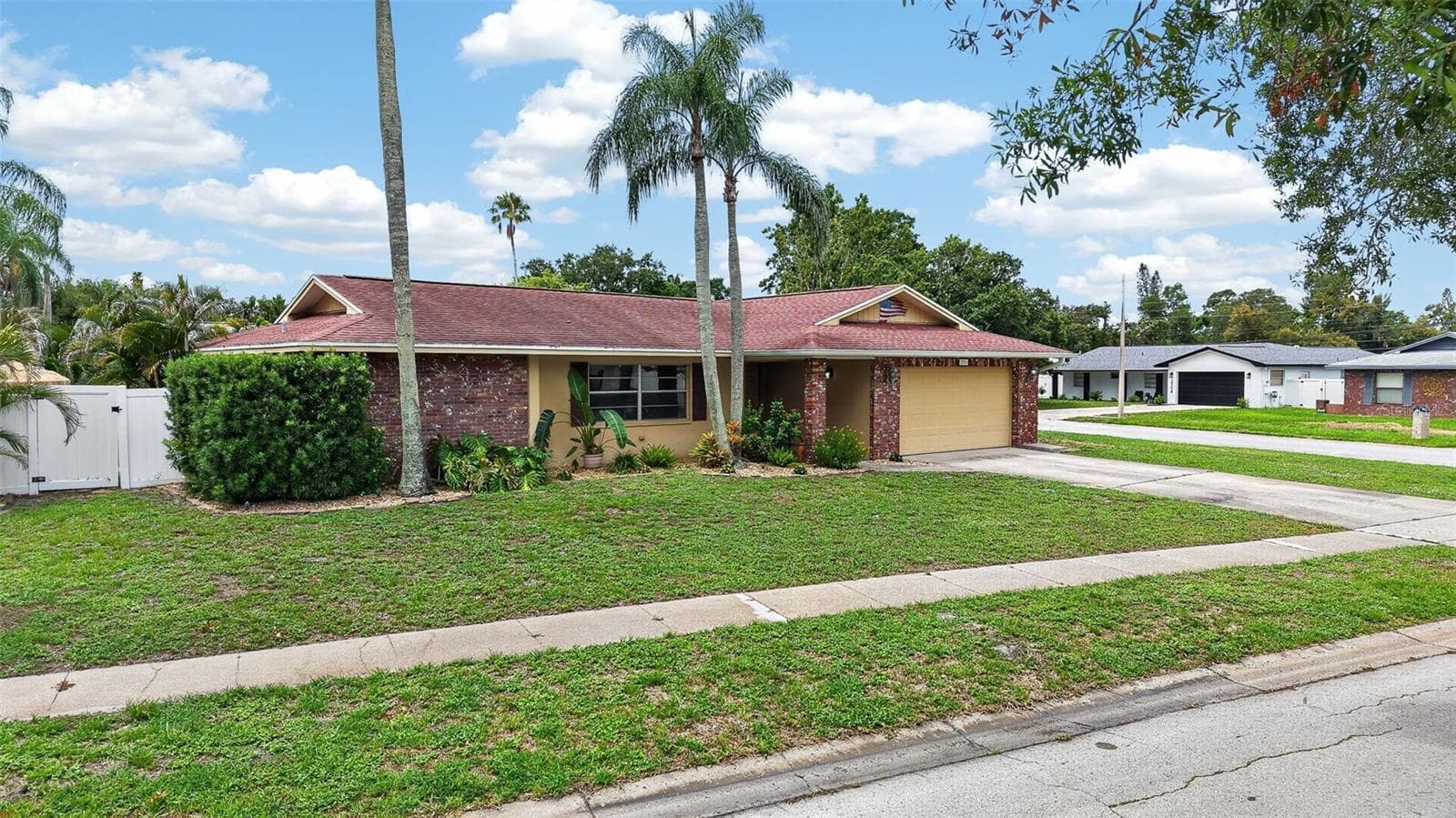 Single Family Residence at 2221 COLONIAL DR, DUNEDIN, photo 46 of 48