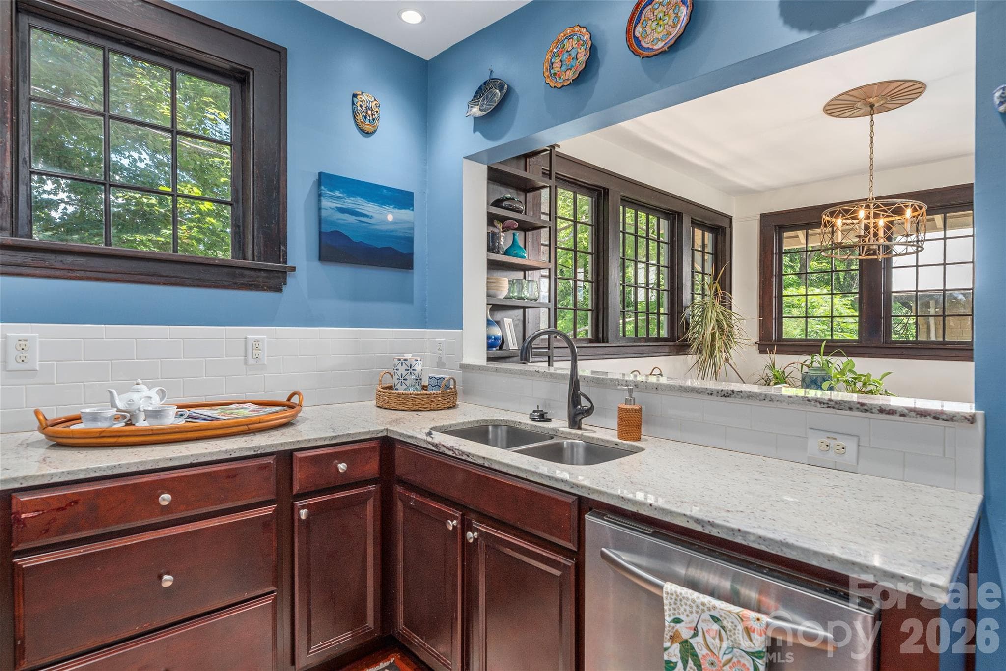 Pass through adds tons of light - 302 Hillside Street, Asheville
