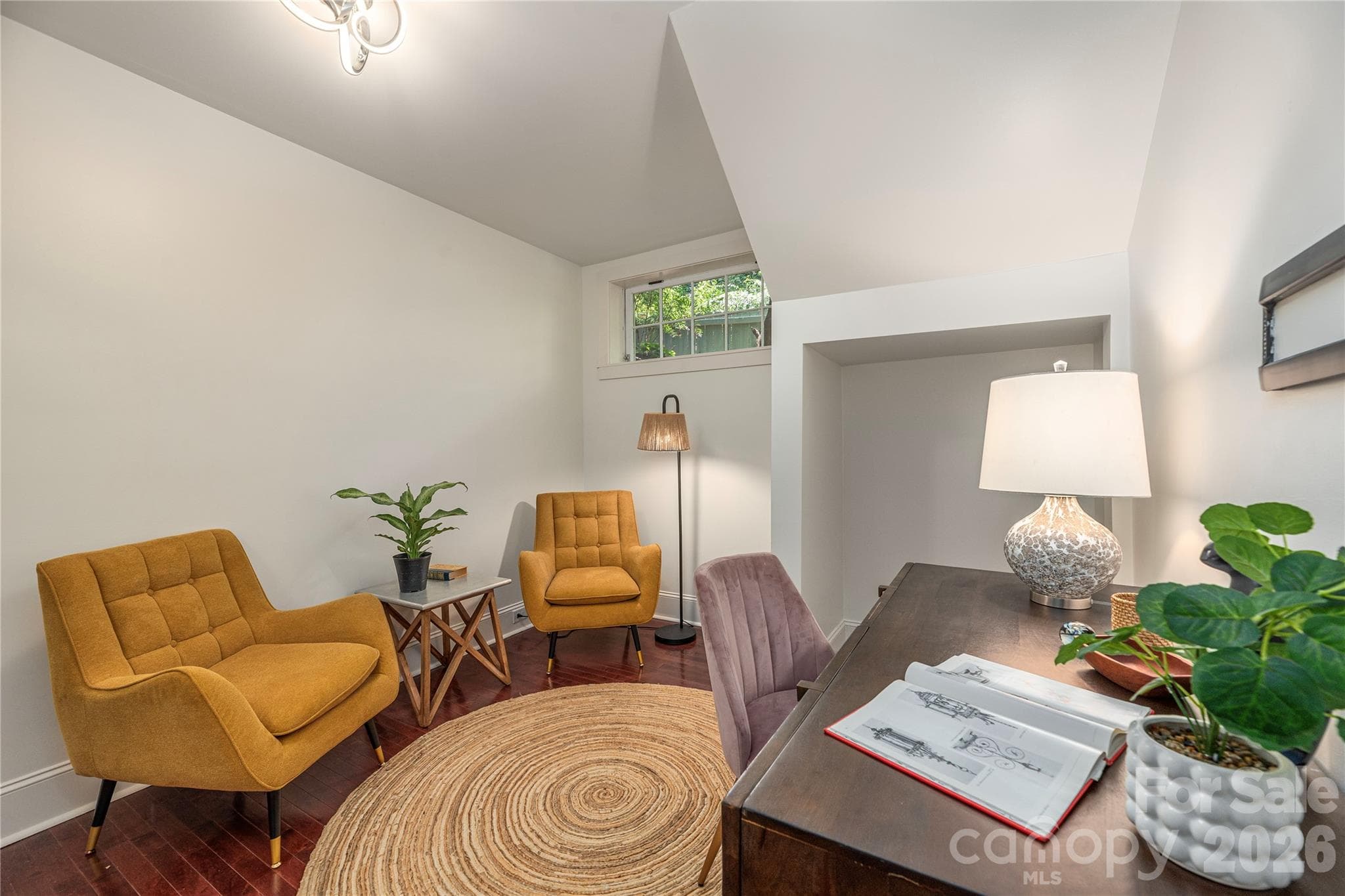 Third bedroom makes a great office - 302 Hillside Street, Asheville