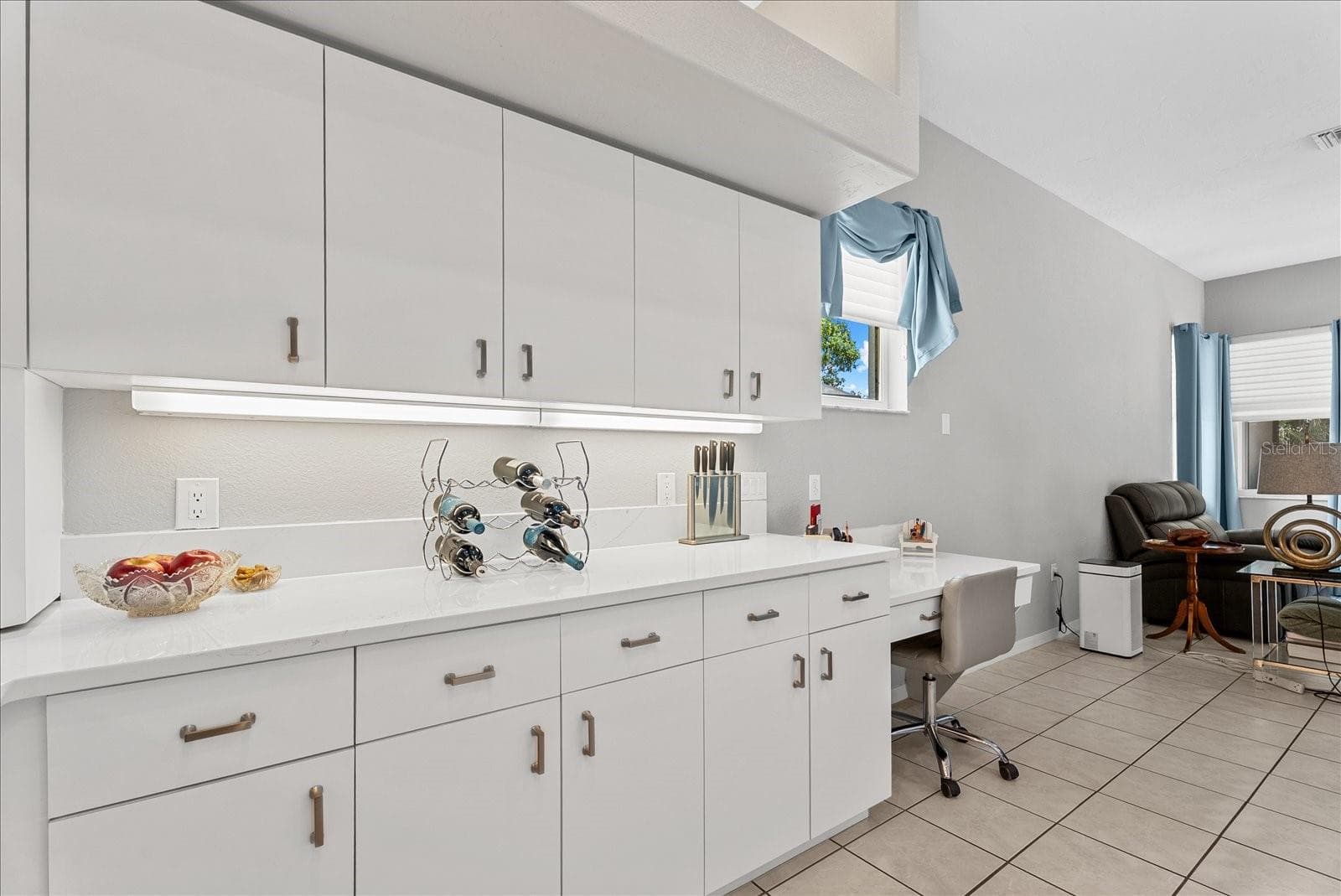 Single Family Residence at 288 VENICE GOLF CLUB DR, VENICE, photo 16 of 41