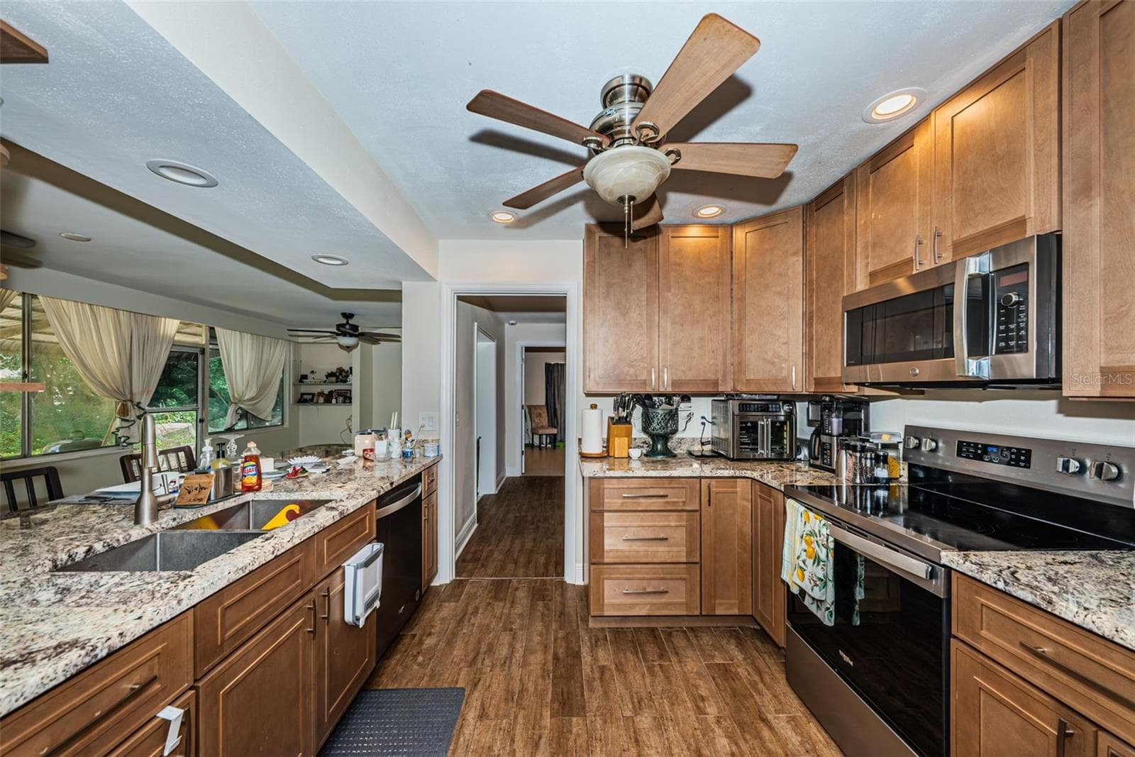 Single Family Residence at 5230 VENETIAN BLVD NE, ST PETERSBURG, photo 16 of 35