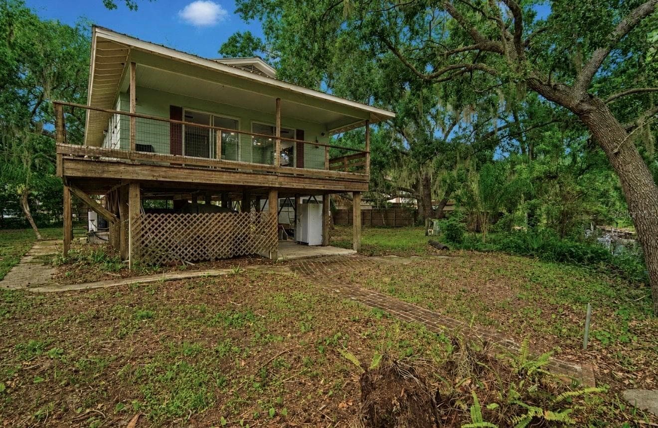 Single Family Residence at 707 GEORGE ST S, TARPON SPRINGS, photo 8 of 48