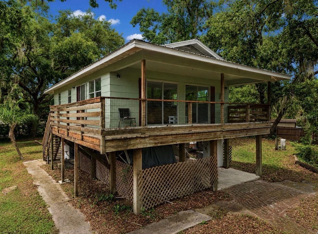 Single Family Residence at 707 GEORGE ST S, TARPON SPRINGS, photo 17 of 48