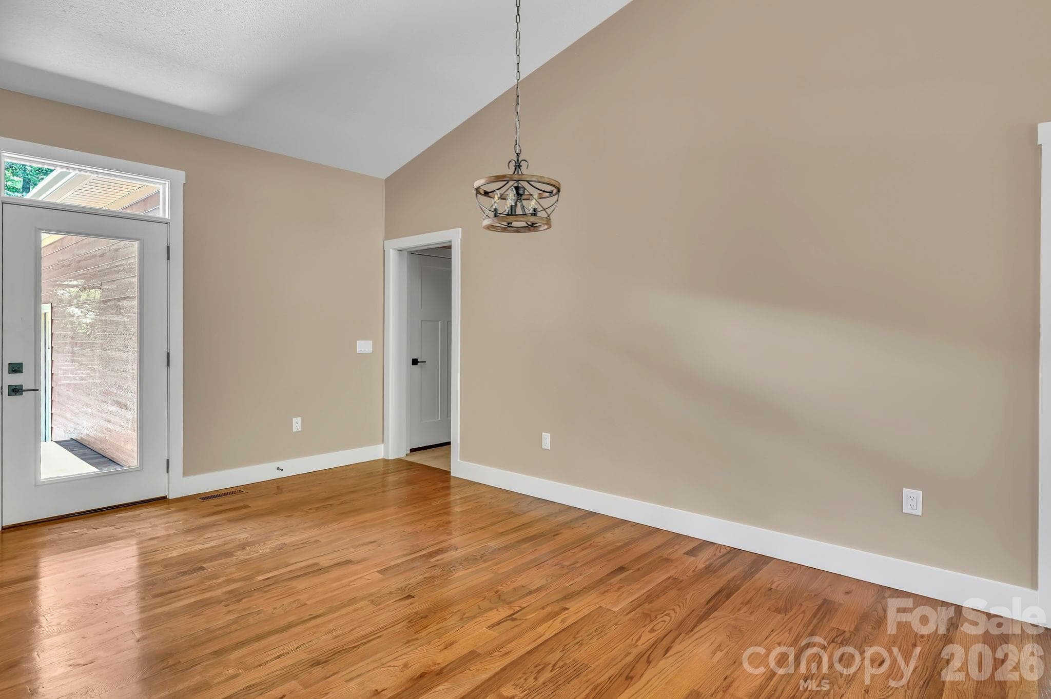 Single Family Residence at 63 Abbey Lane, Hendersonville, photo 20 of 36