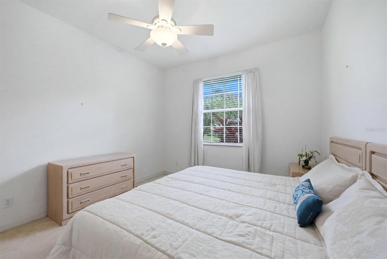 Guest room - 8492 IDLEWOOD CT, LAKEWOOD RANCH