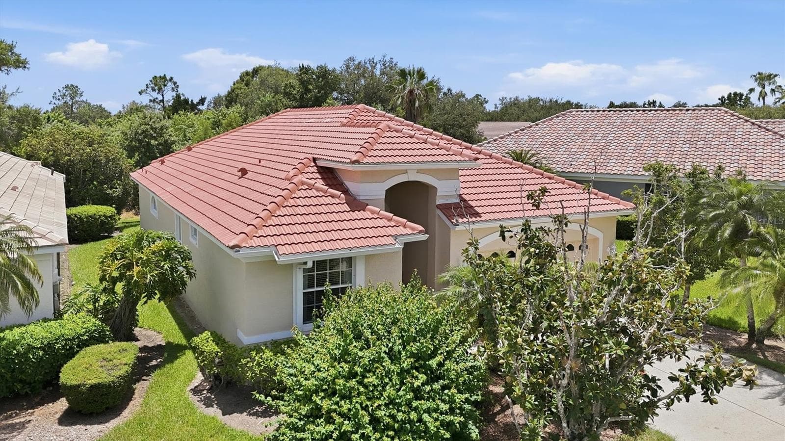 Edgewater Cove in Lakewood Ranch - 8492 IDLEWOOD CT, LAKEWOOD RANCH