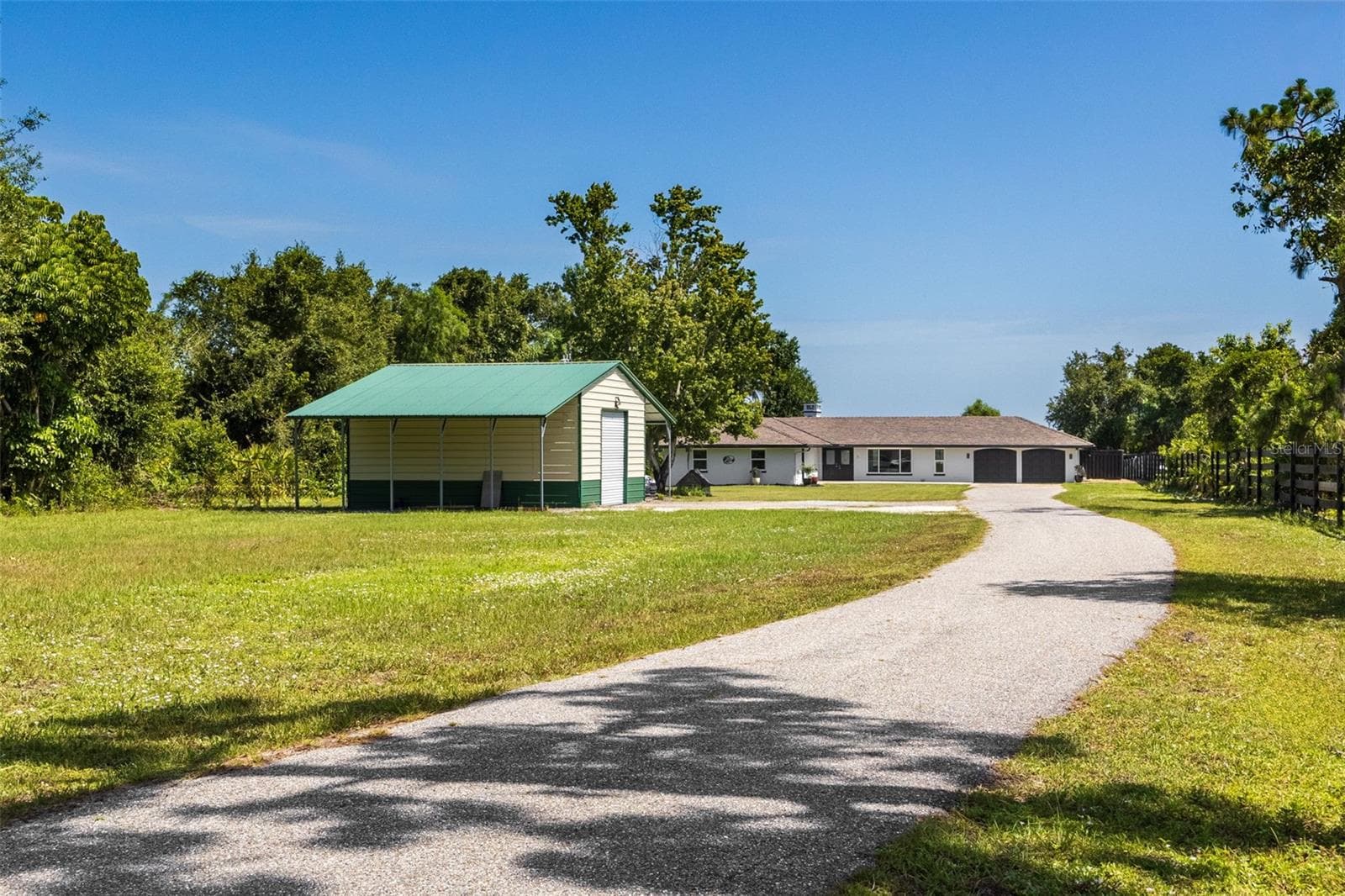 Single Family Residence at 37951 WASHINGTON LOOP RD, PUNTA GORDA, photo 4 of 69