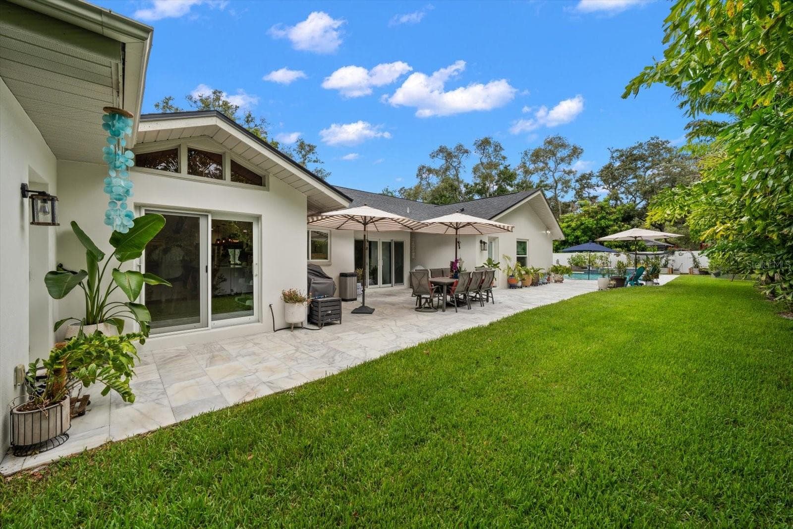 Single Family Residence at 2423 FOXHEAD WAY, CLEARWATER, photo 10 of 77